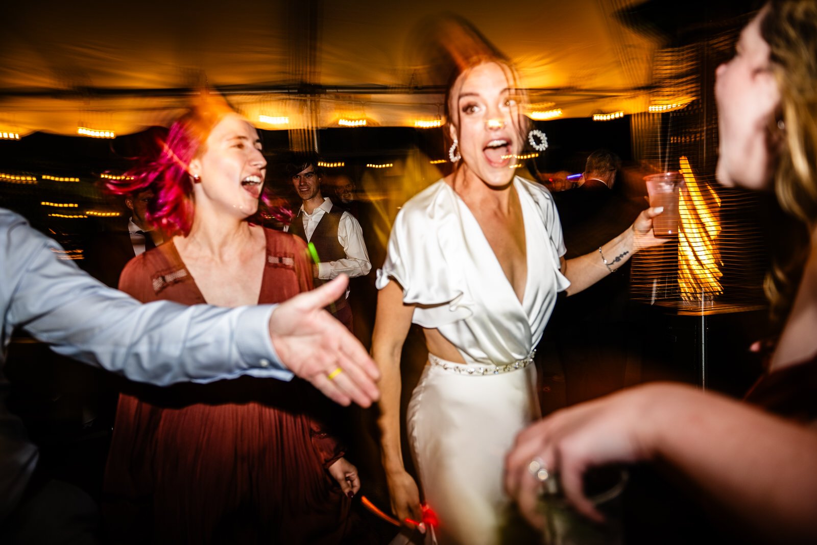 Ampersea_Baltimore_Maryland_Wedding_Suzanne&Andrew_Dance_Party-1043.jpg
