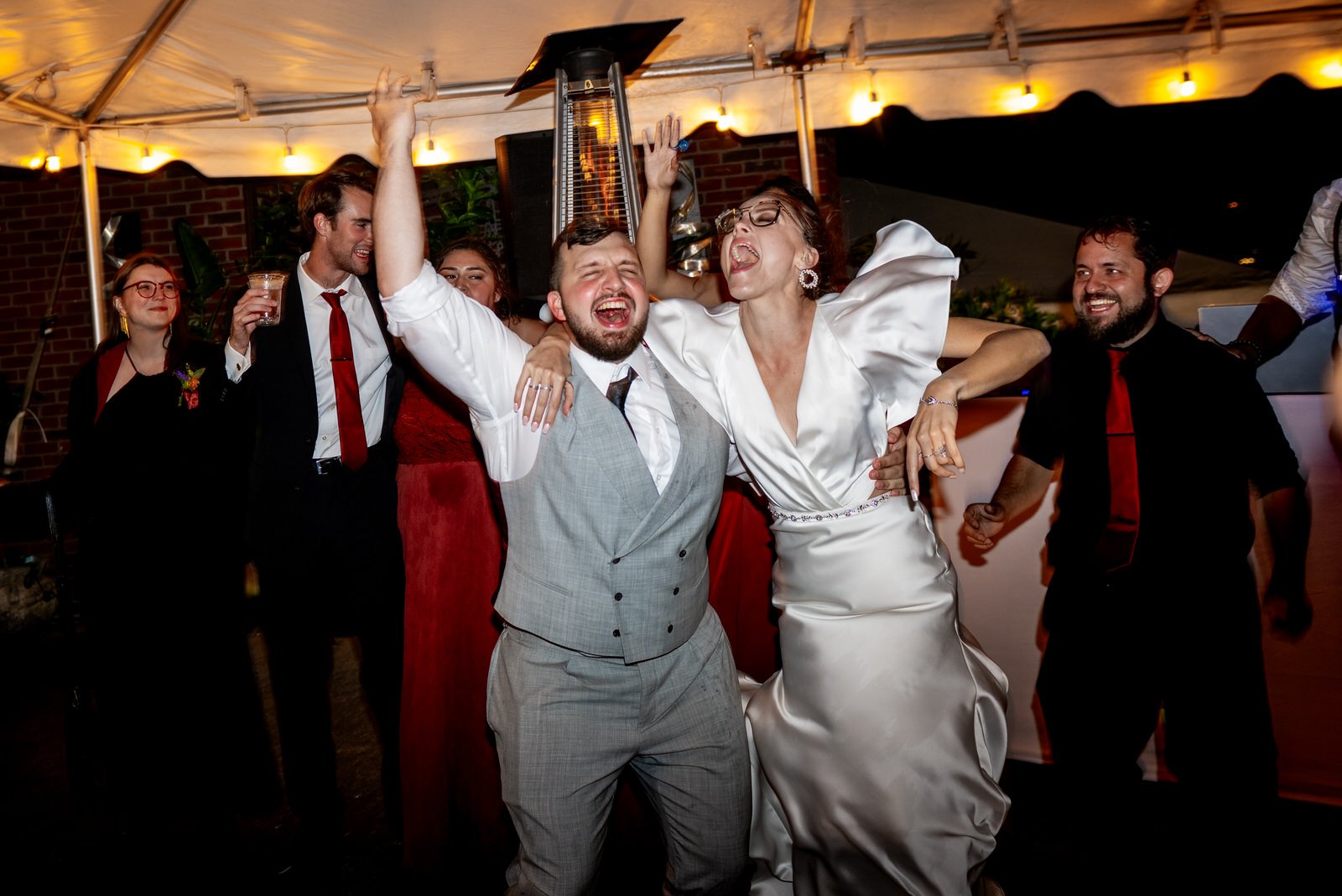 Ampersea_Baltimore_Maryland_Wedding_Suzanne&Andrew_Dance_Party-7077.jpg