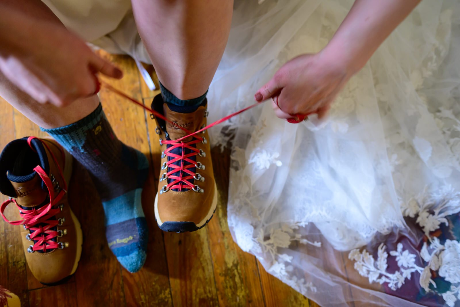 Blackwater-Falls-West-Virginia-Elopement-Sara & Eric -Getting-Ready- Feb- 2024- Love-and-adventure-photography-1260.jpg