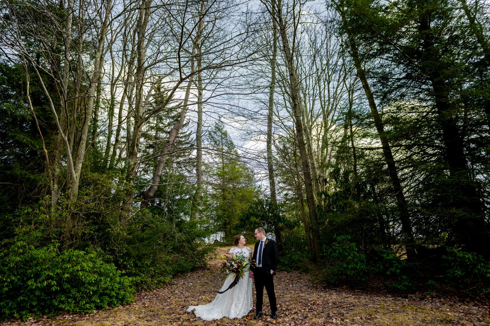 Black-water-falls-winter-elopement-Sarah&Eric-West-Virginia-Wedding-Photographer-1879.jpg