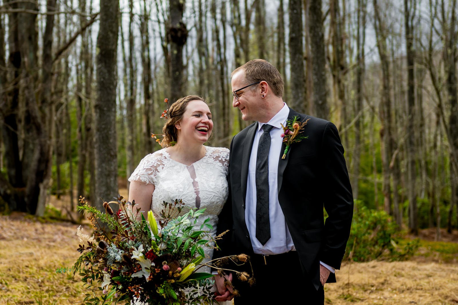 Black-water-falls-winter-elopement-Sarah&Eric-West-Virginia-Wedding-Photographer-2207.jpg