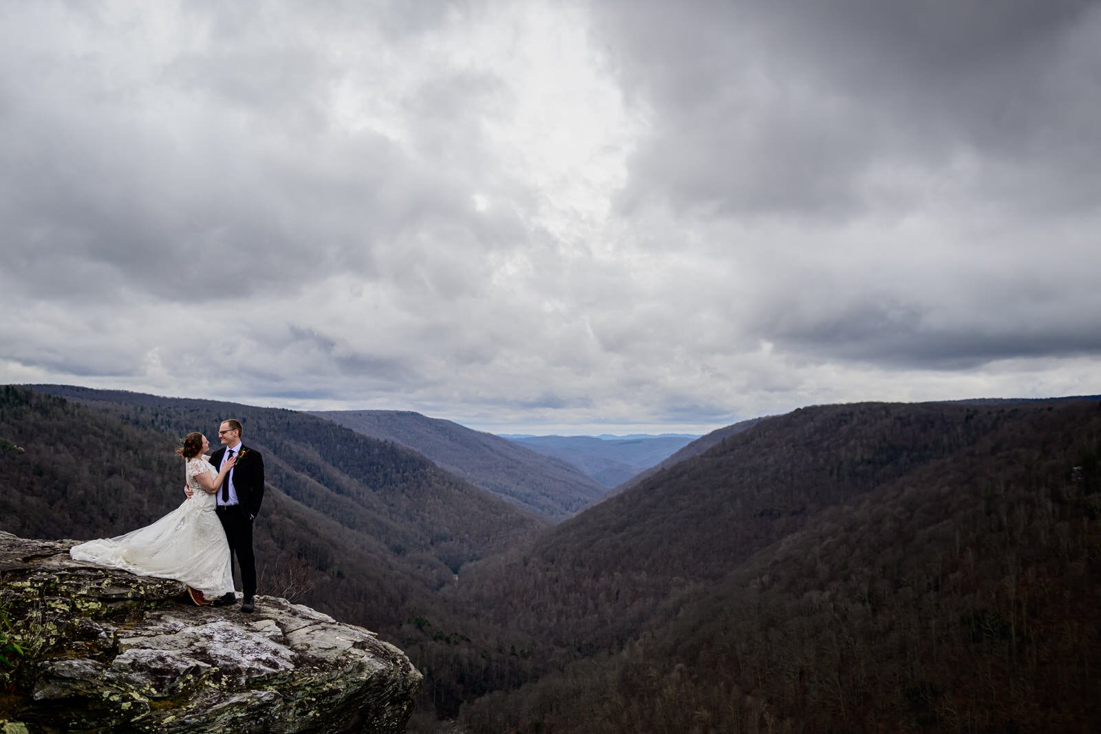 Blackwater-Falls-West-Virginia-Elopement-Sarah&Eric-Feb-2024-Love-and-Adventure-Photography-4388.jpg