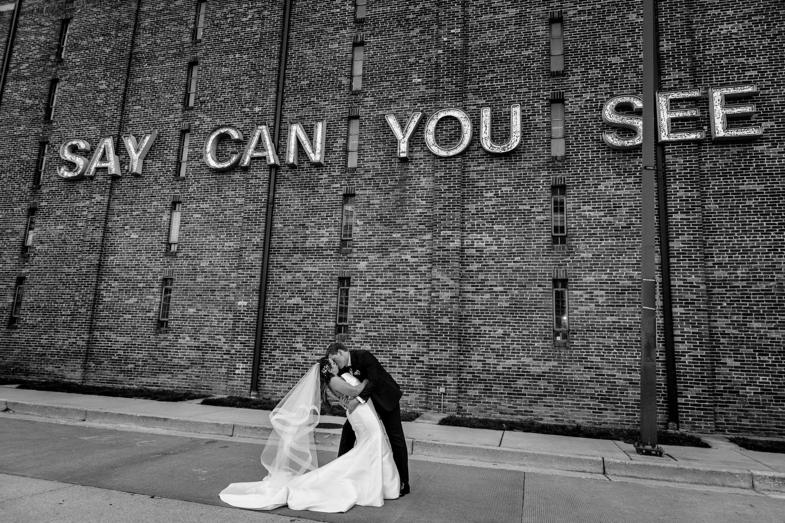American_Visionary_Museum_Baltimore_Wedding_Allison&Dan-0895.jpg