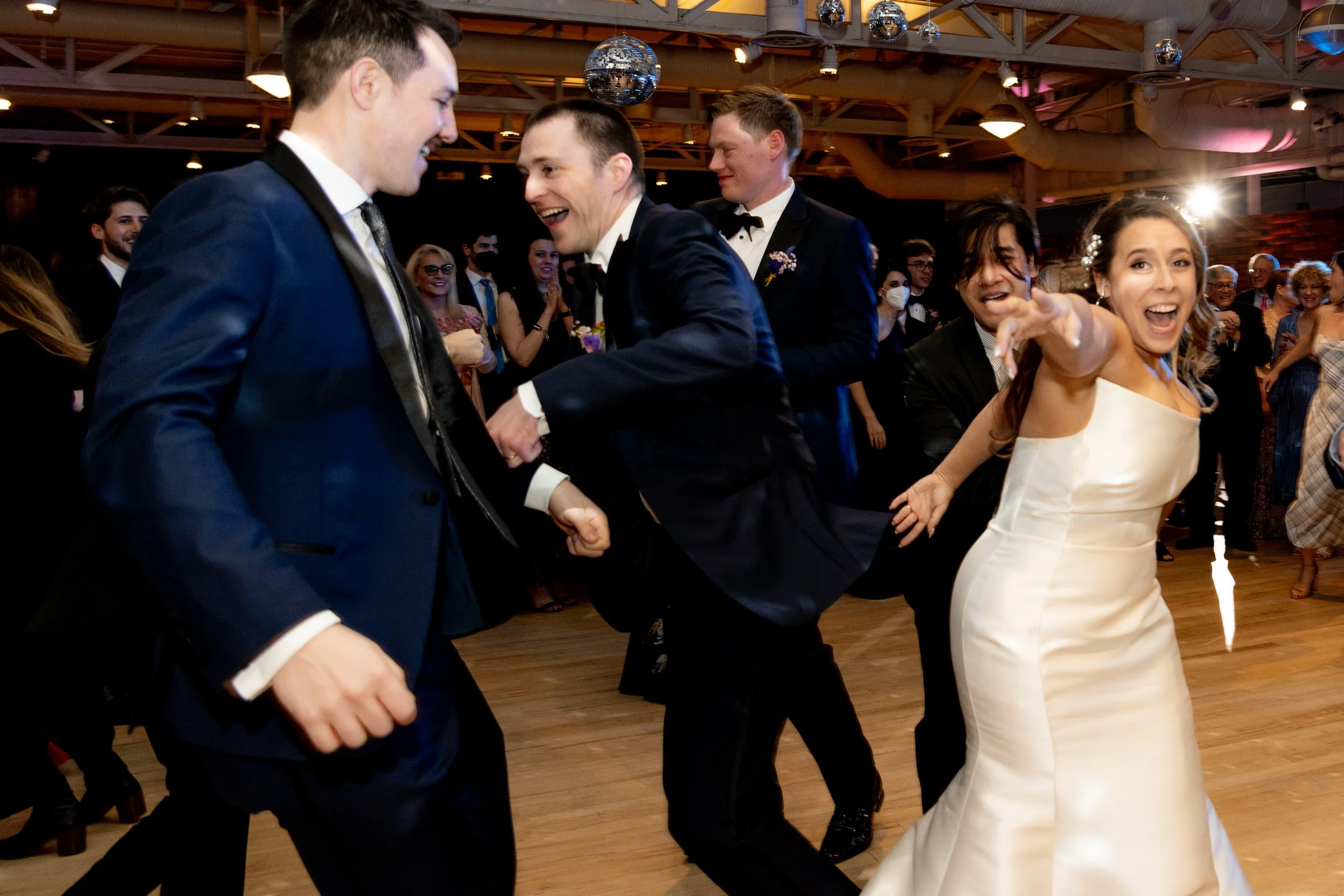 American_Visionary_Museum_Baltimore_Wedding_Allison&Dan_Reception-2784.jpg