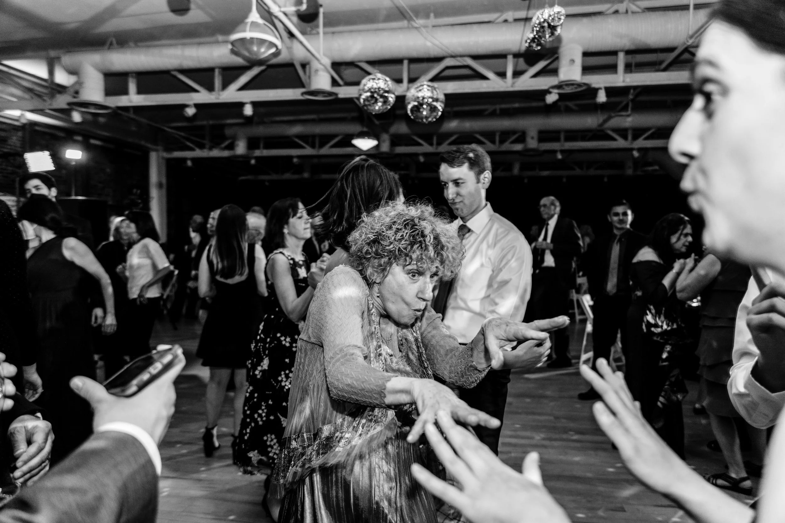 American_Visionary_Museum_Baltimore_Wedding_Allison&Dan_Reception-3400.jpg