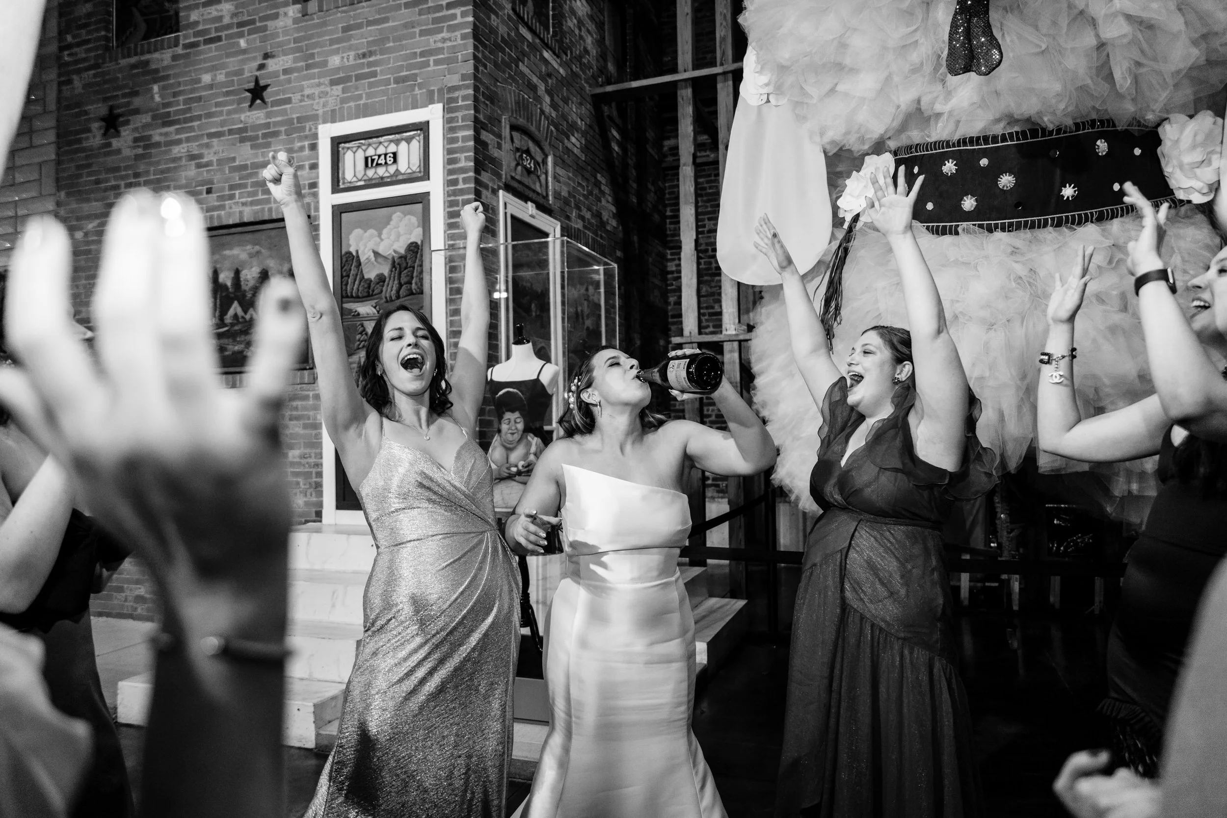 American_Visionary_Museum_Baltimore_Wedding_Allison&Dan_Reception-4655.jpg