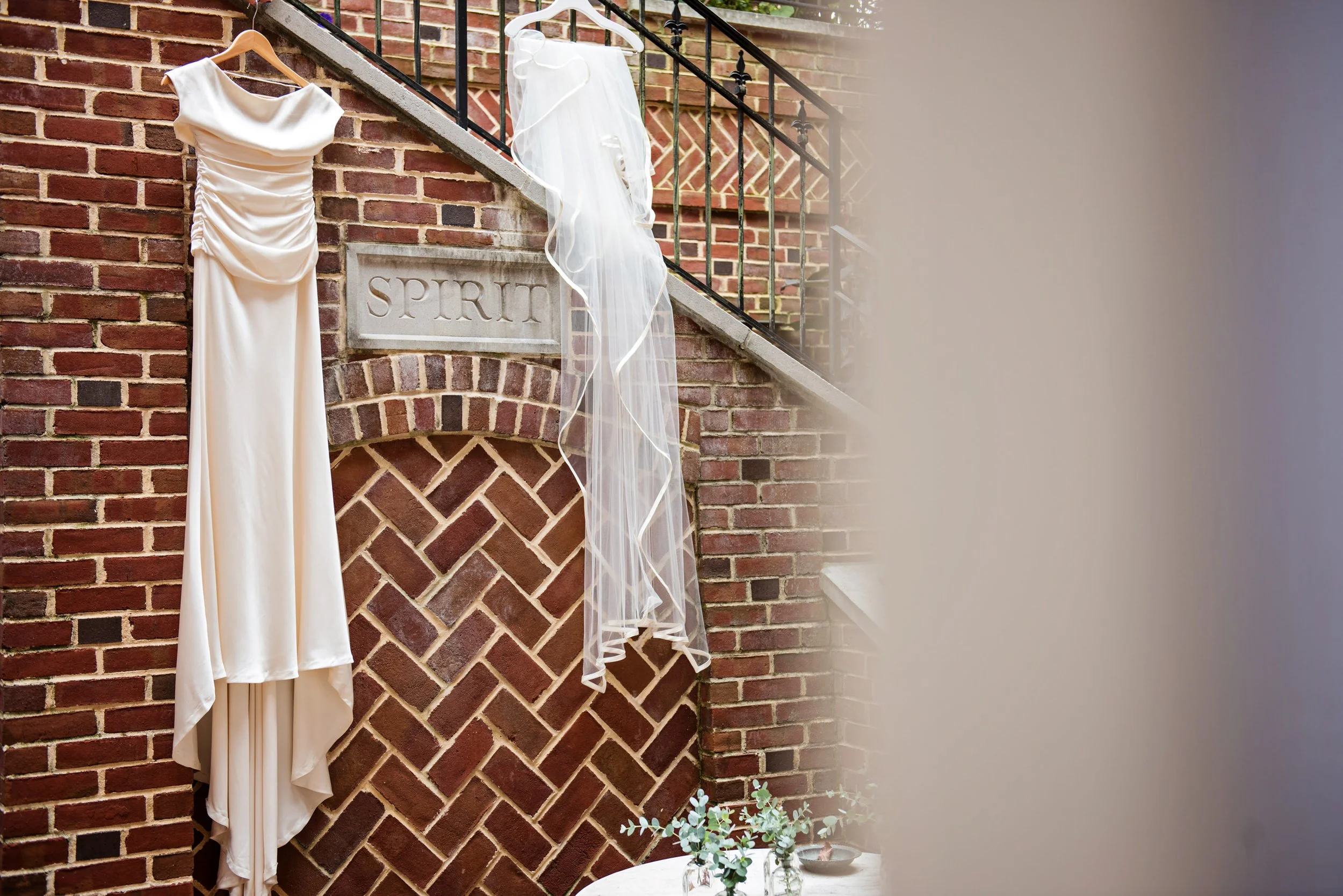 GramercyMansion-Ali&Peter-GettingReady-11.jpg