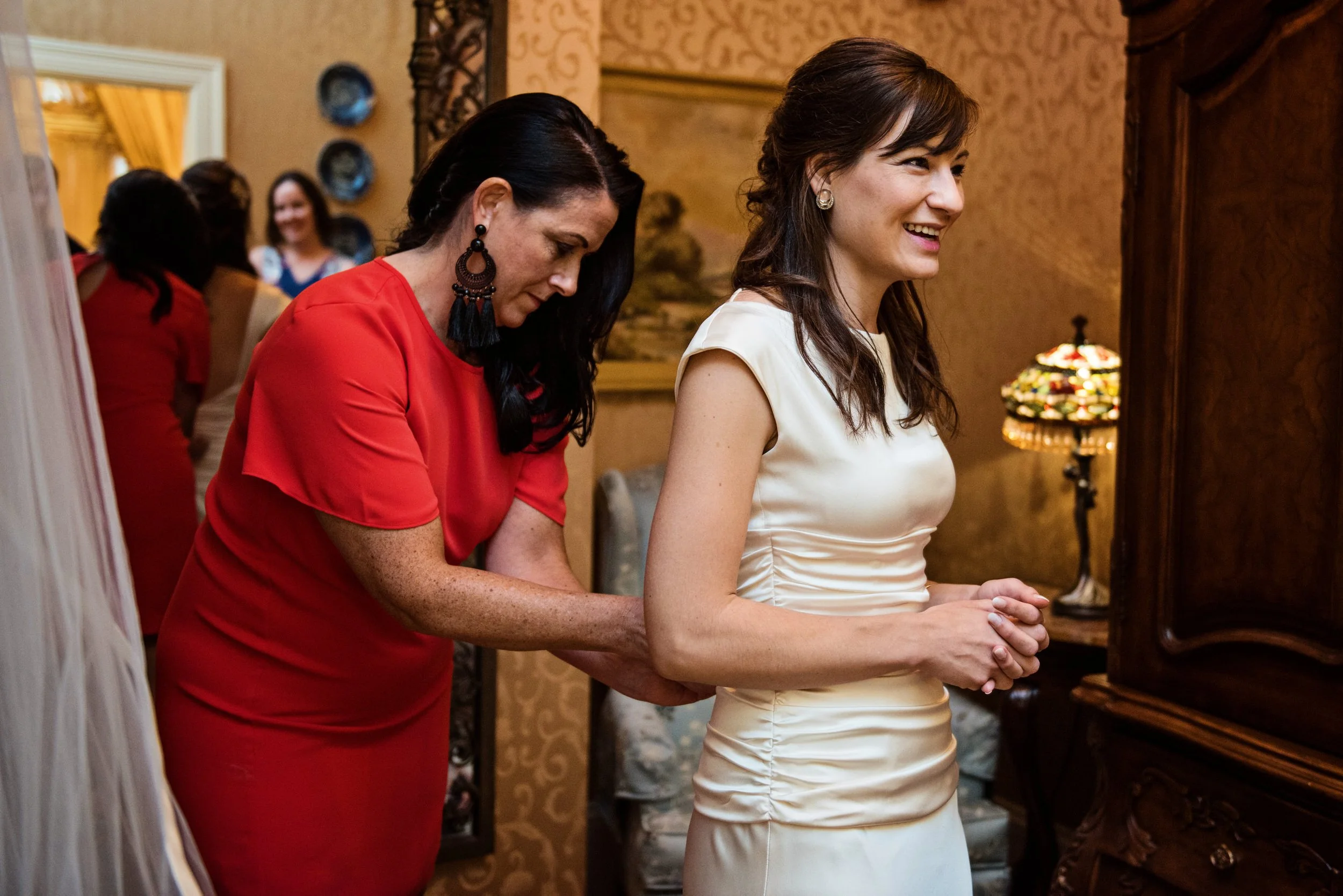 GramercyMansion-Ali&Peter-GettingReady-105.jpg