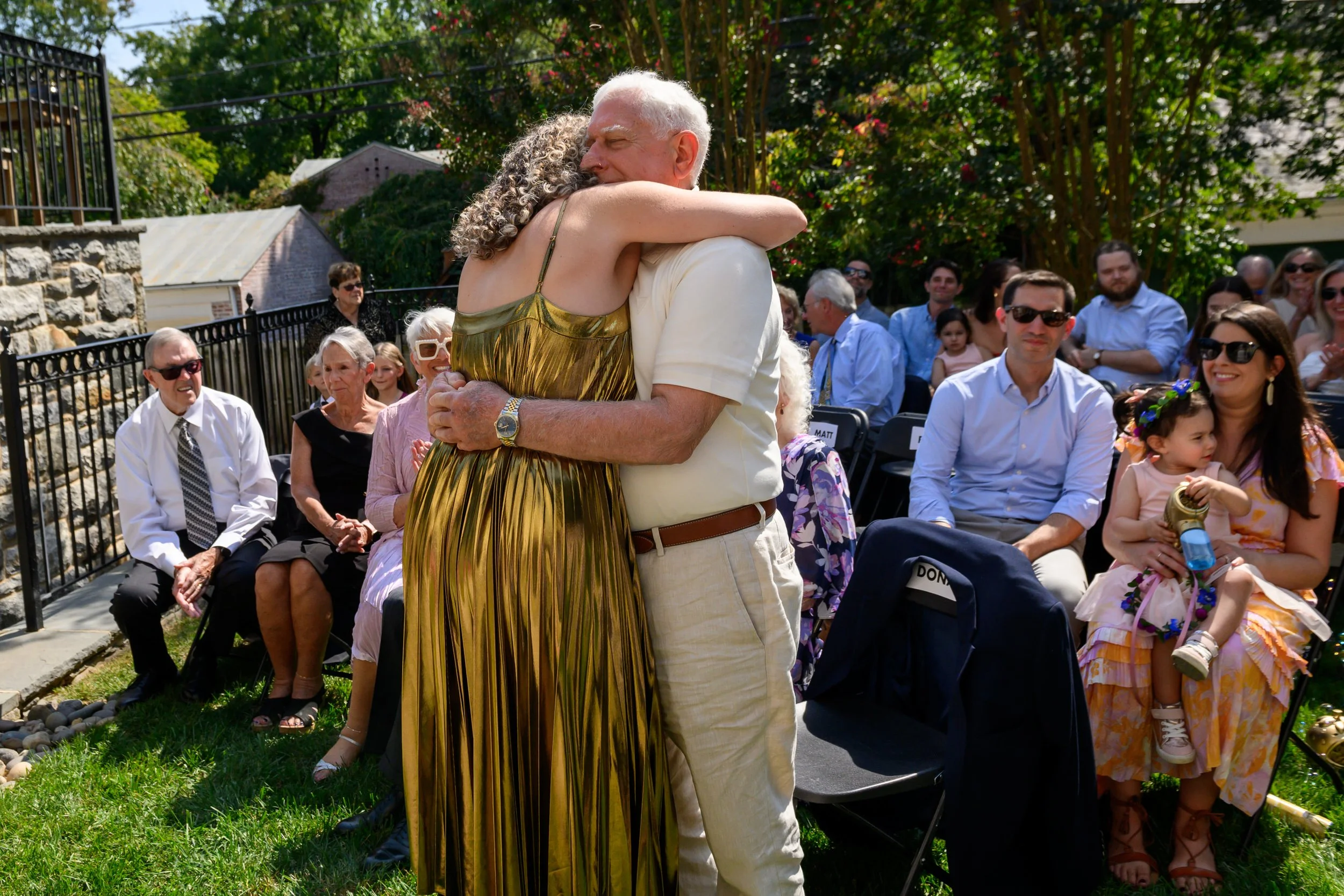 Backyard-Baltimore-Wedding-Portraits-Taryn-and-Evan-Ceremony-6032.jpg