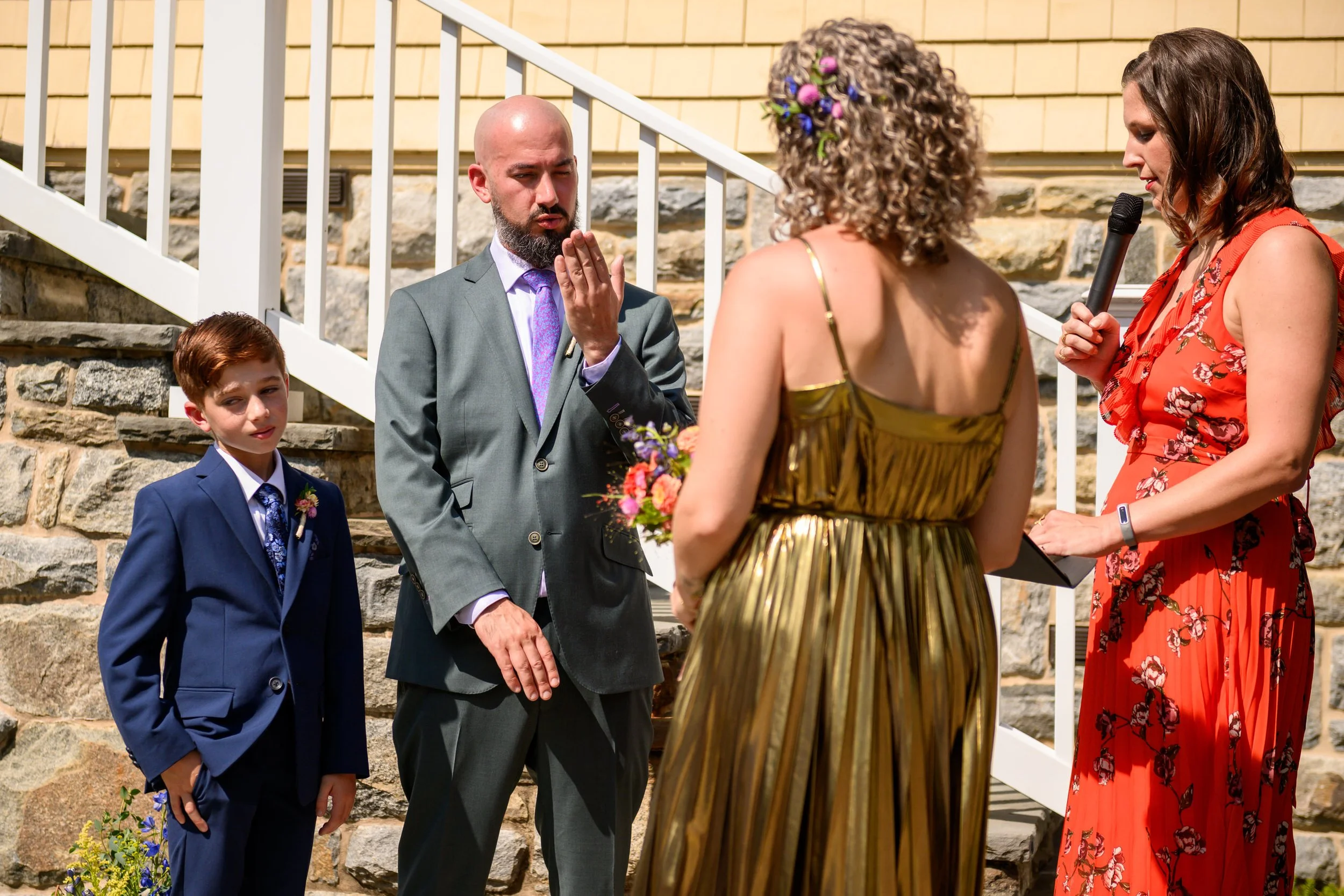 Backyard-Baltimore-Wedding-Portraits-Taryn-and-Evan-Ceremony-6353.jpg