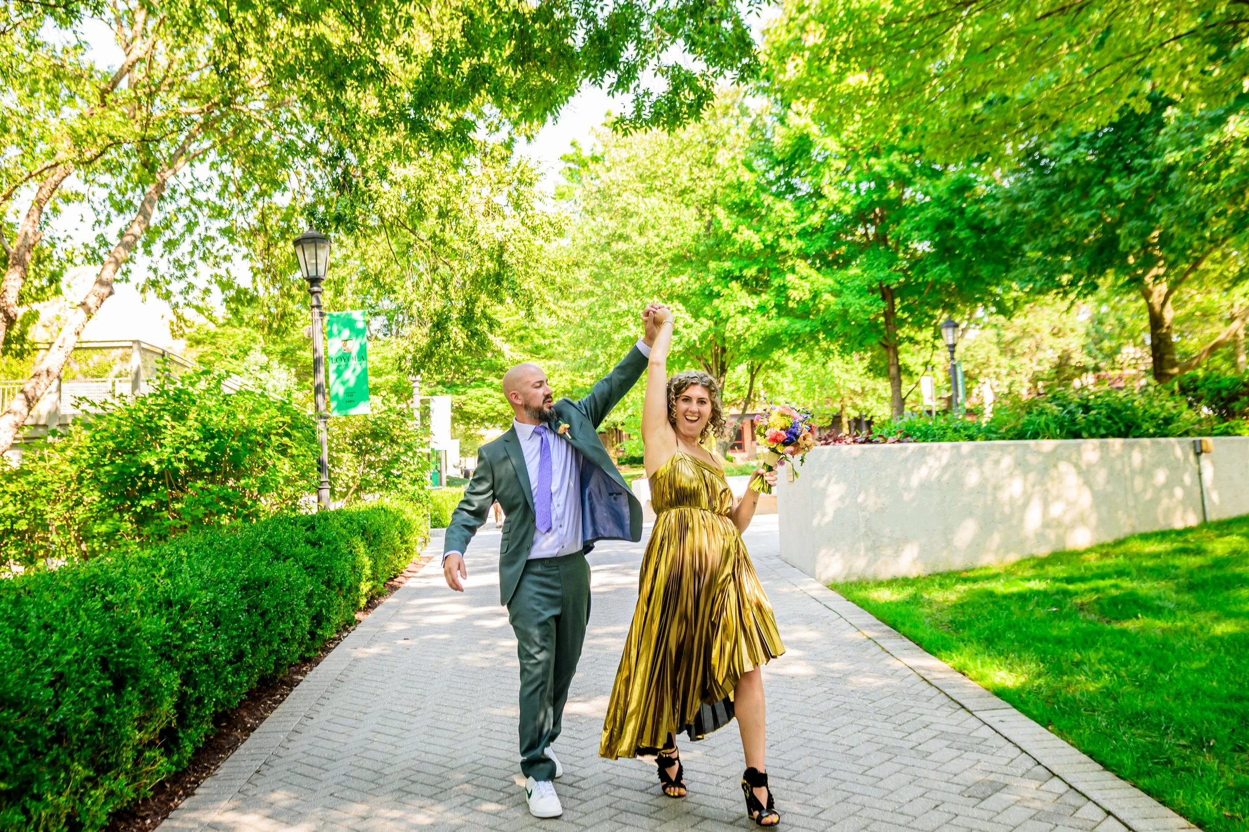 Backyard-Baltimore-Wedding-Portraits-Taryn-and-Evan-8175.jpg