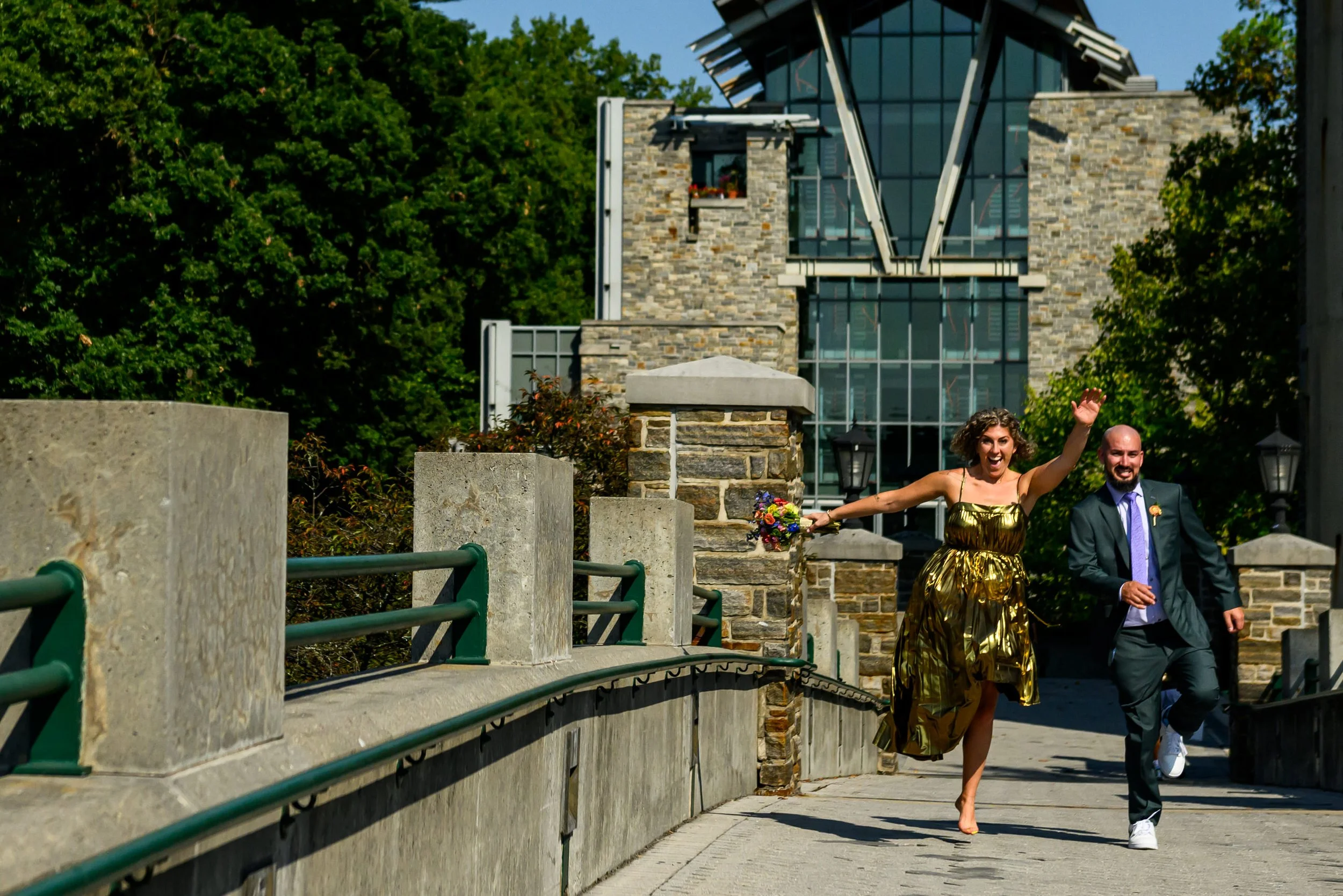 Backyard-Baltimore-Wedding-Portraits-Taryn-and-Evan-8700.jpg