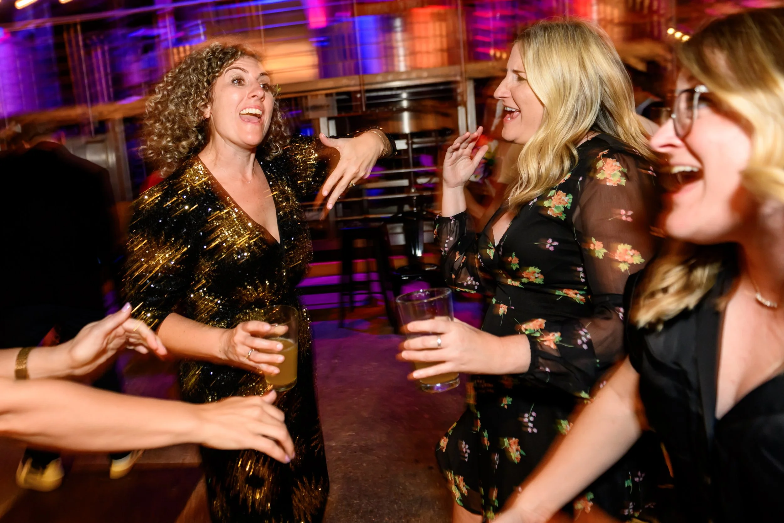 Backyard-Baltimore-Wedding-Brewery-Taryn-and-Evan-3891.jpg