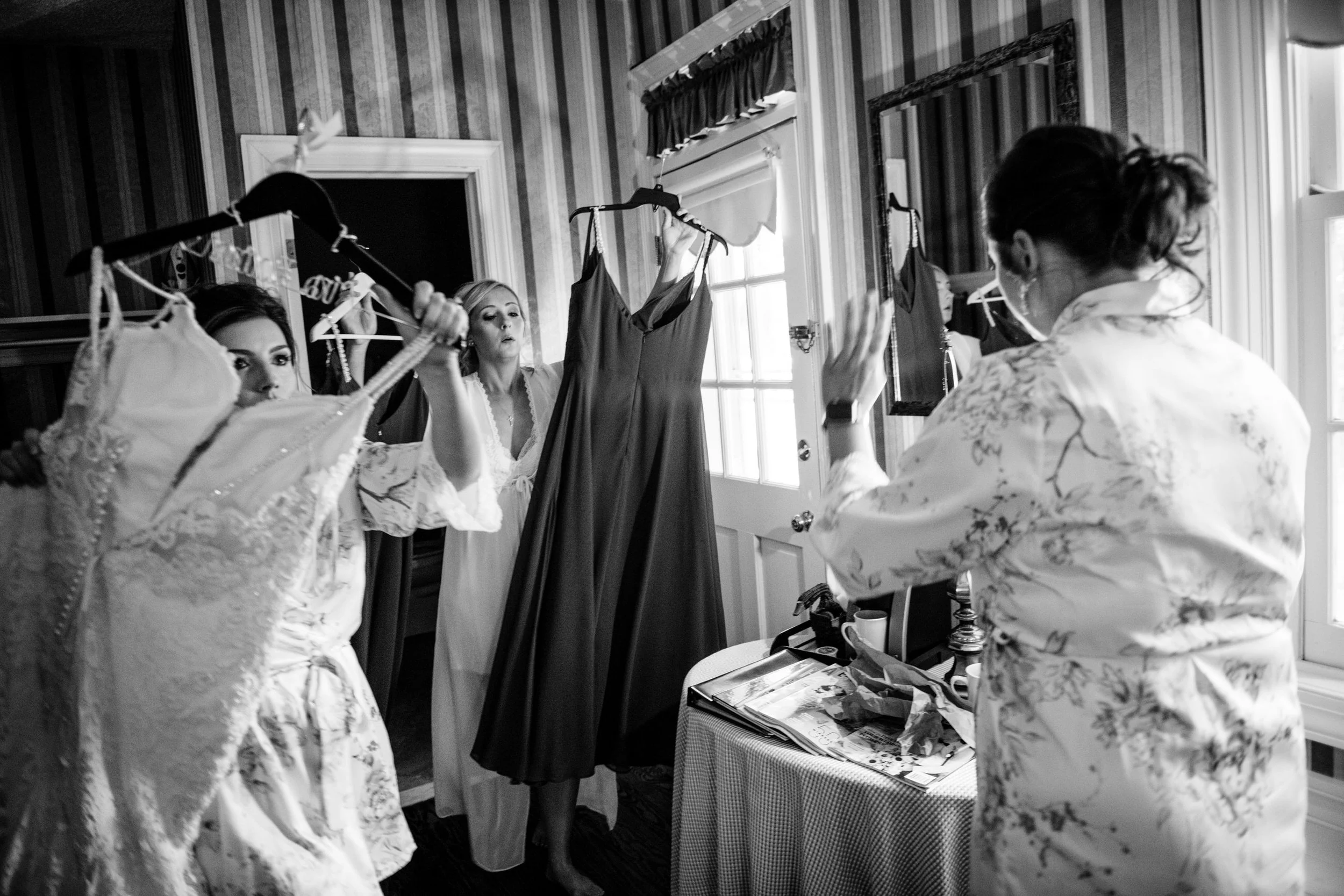 KentManorInnWedding-Marissa&Raed-GettingReady-0634.jpg