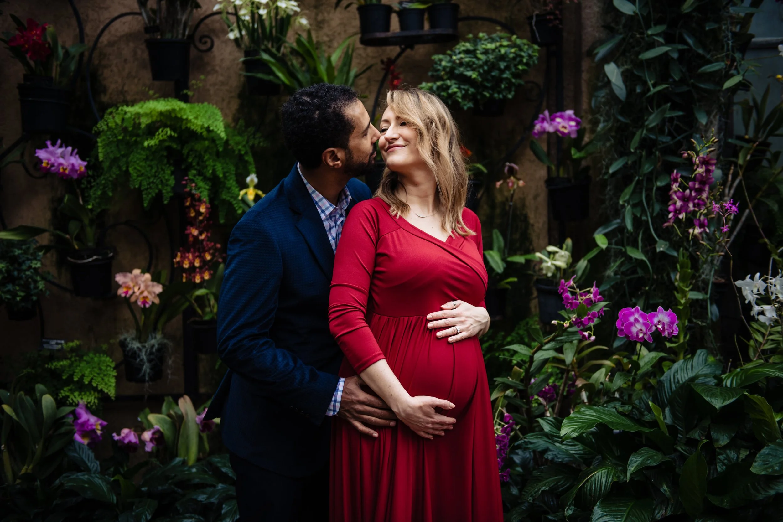 LongwoodGardensMaternity-Margarita&Seth-8557.jpg