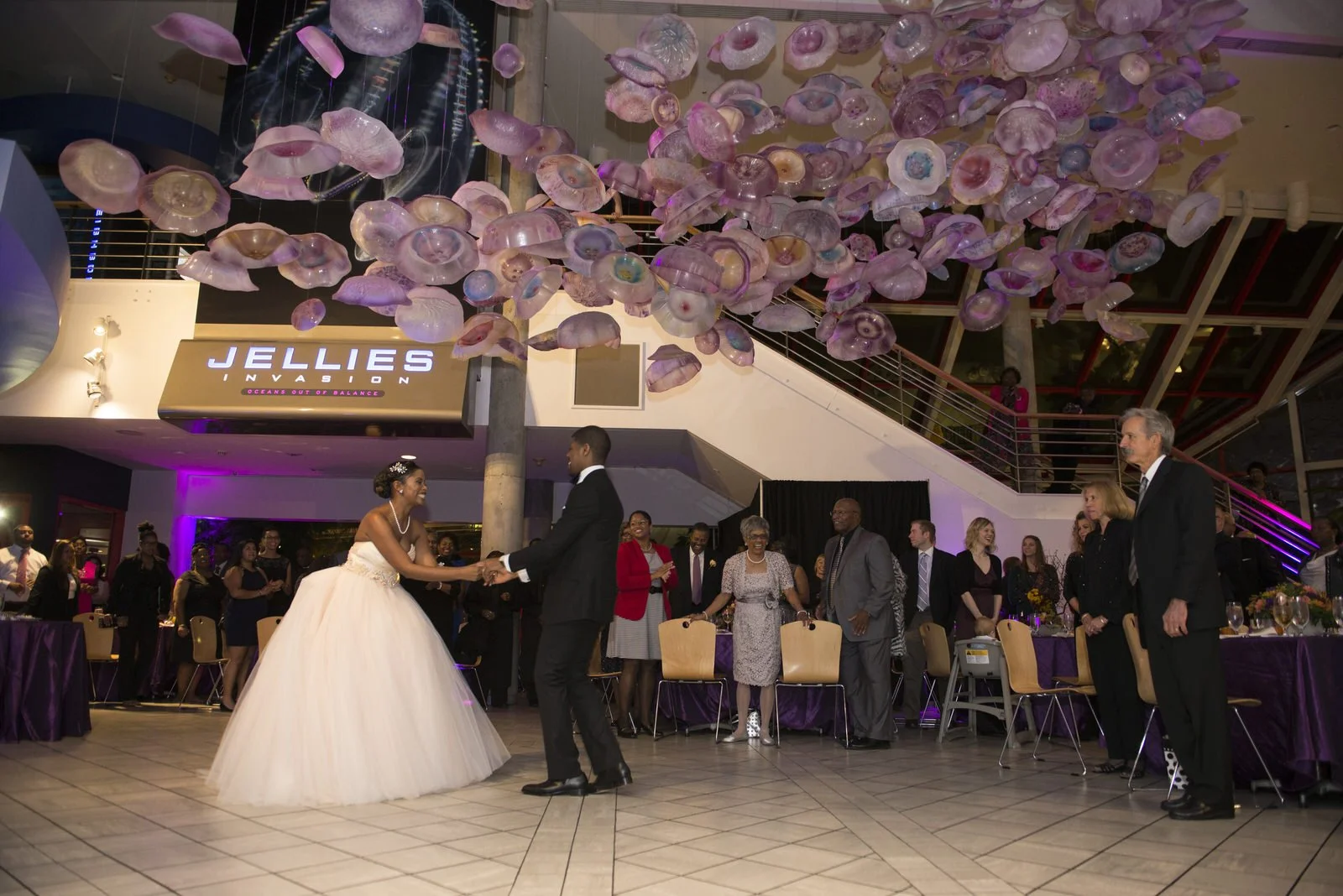 BaltimoreAquariumWedding-L'Oreal&Jeff1194.jpg