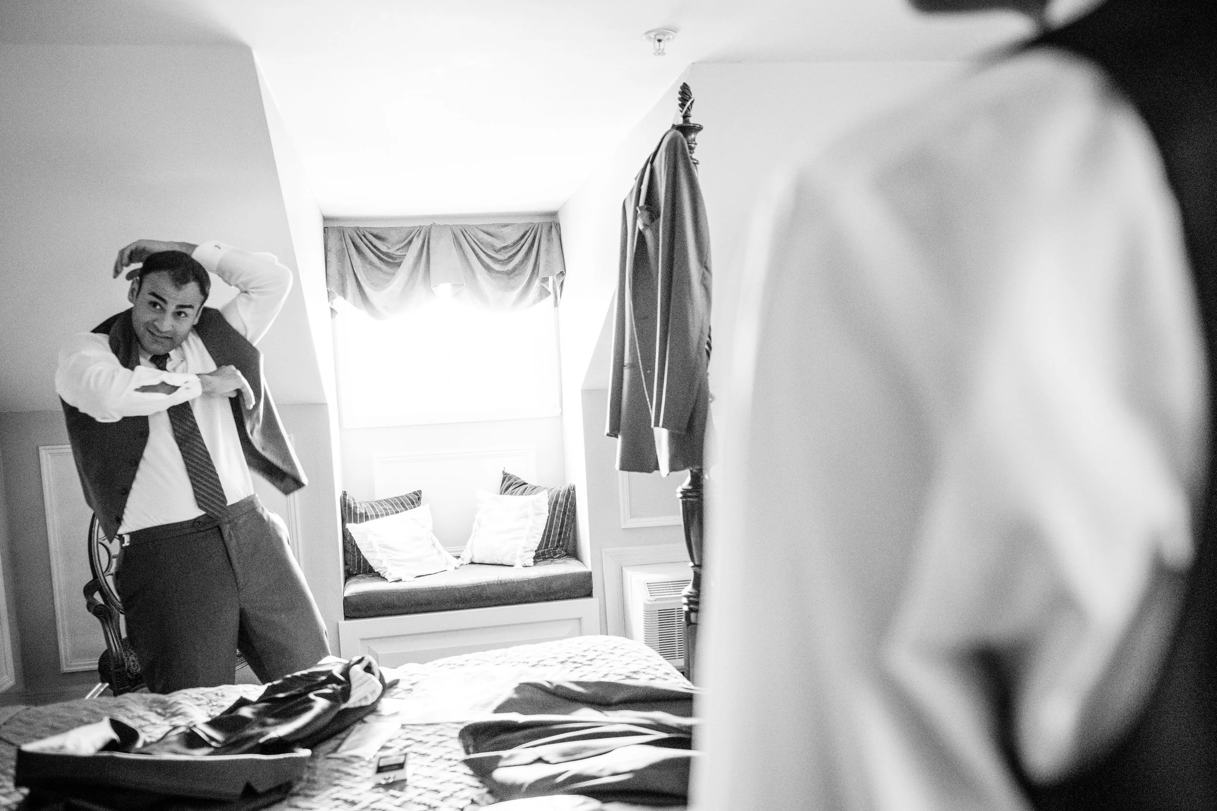 KentManorInnWedding-Marissa&Raed-GettingReady-0527.jpg