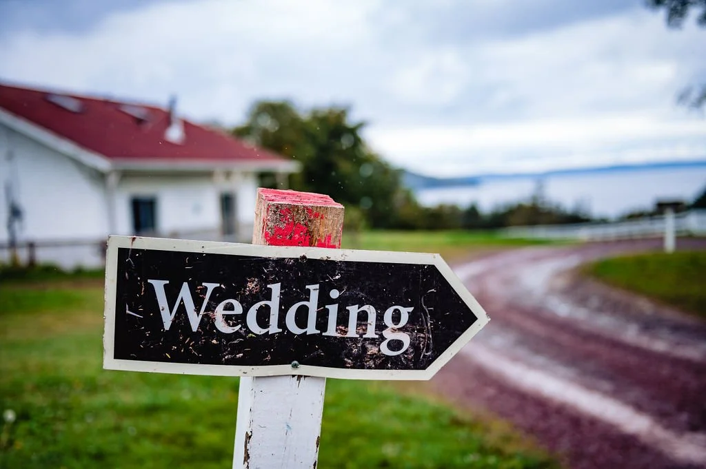 NewfoundlandWedding-Joy&Ray-GettingReady-2017.jpg
