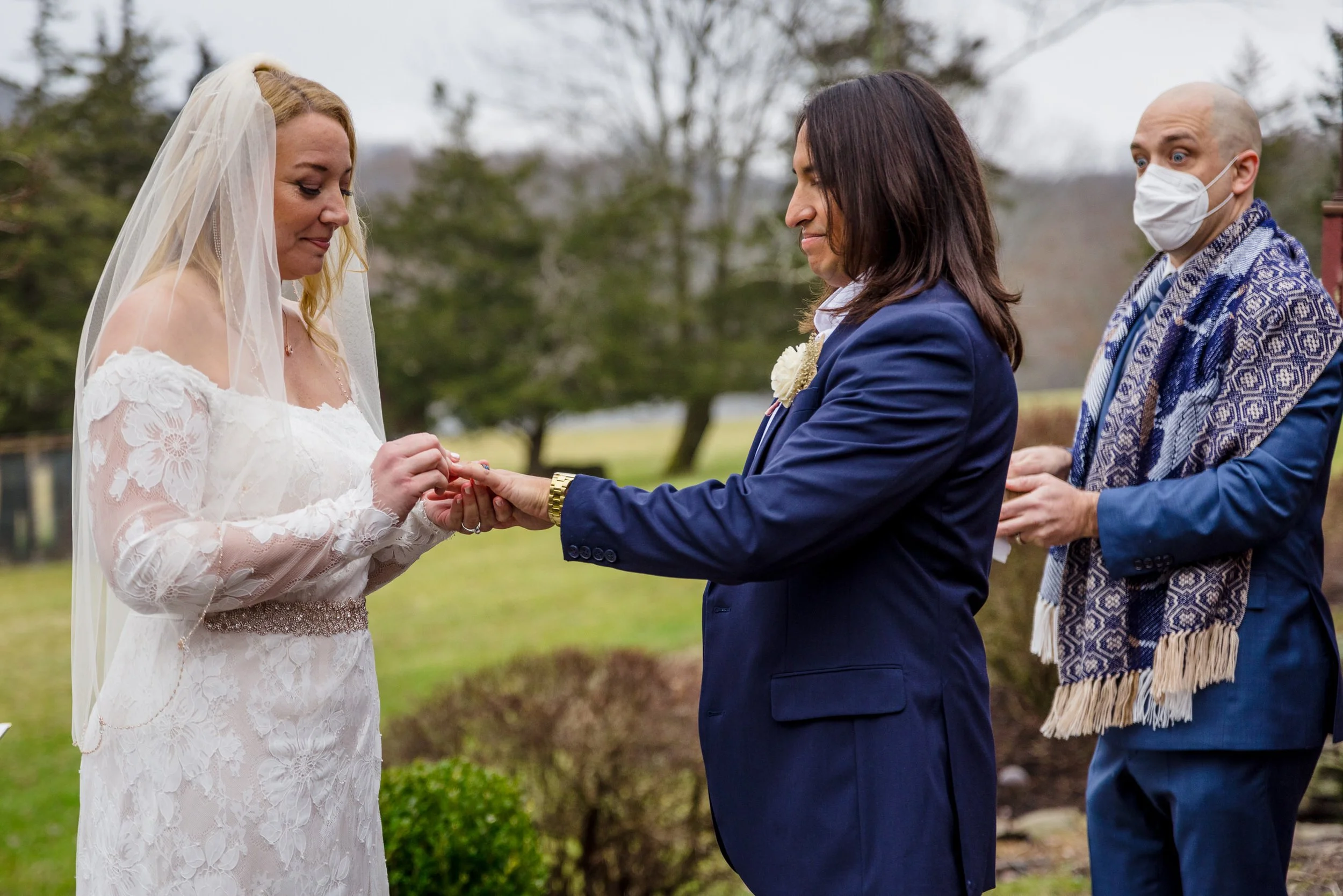 Backyard_New_York_Elopement_Jess&Chris_Ceremony-6912.jpg