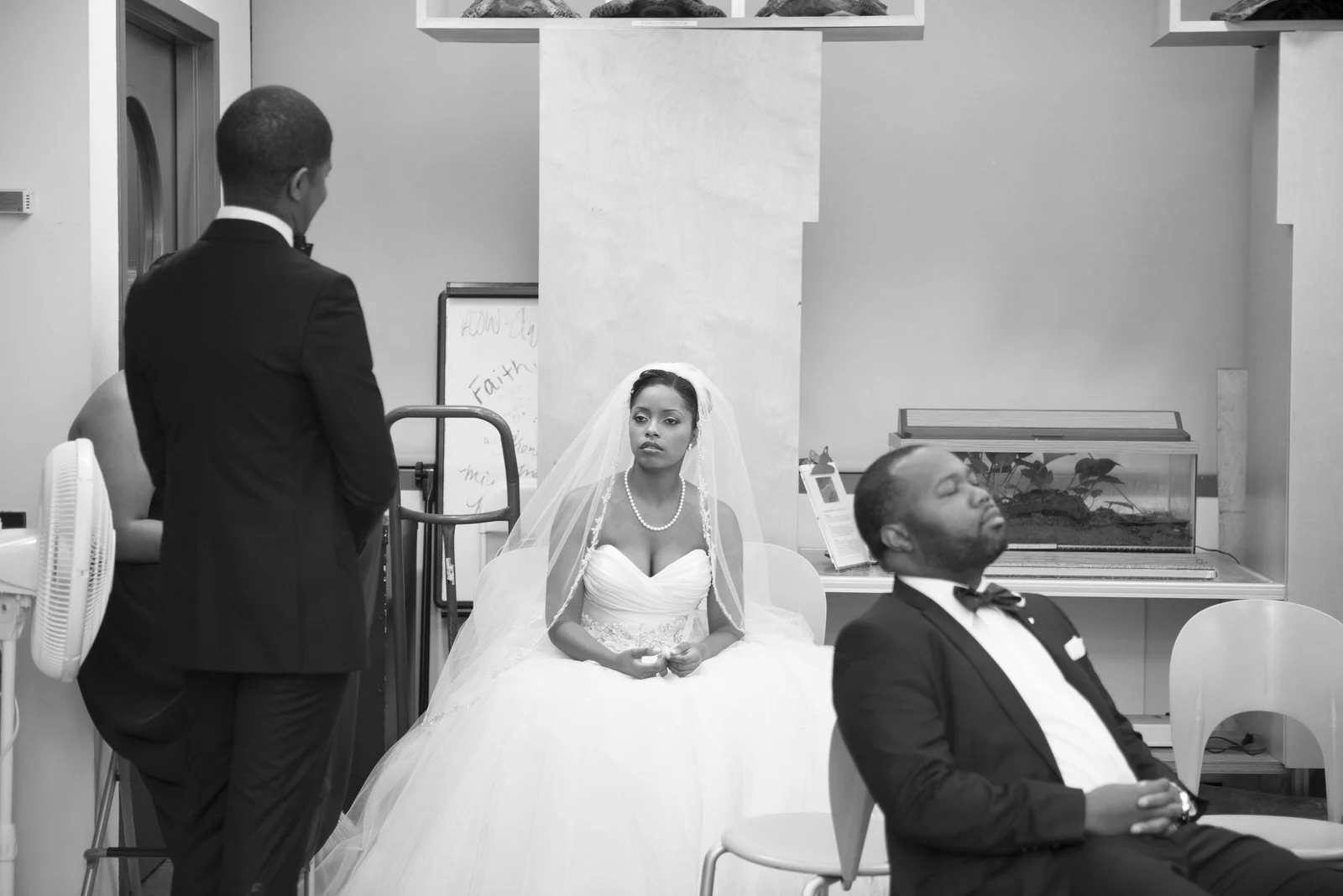 BaltimoreAquariumWedding-L'Oreal&Jeff430.jpg