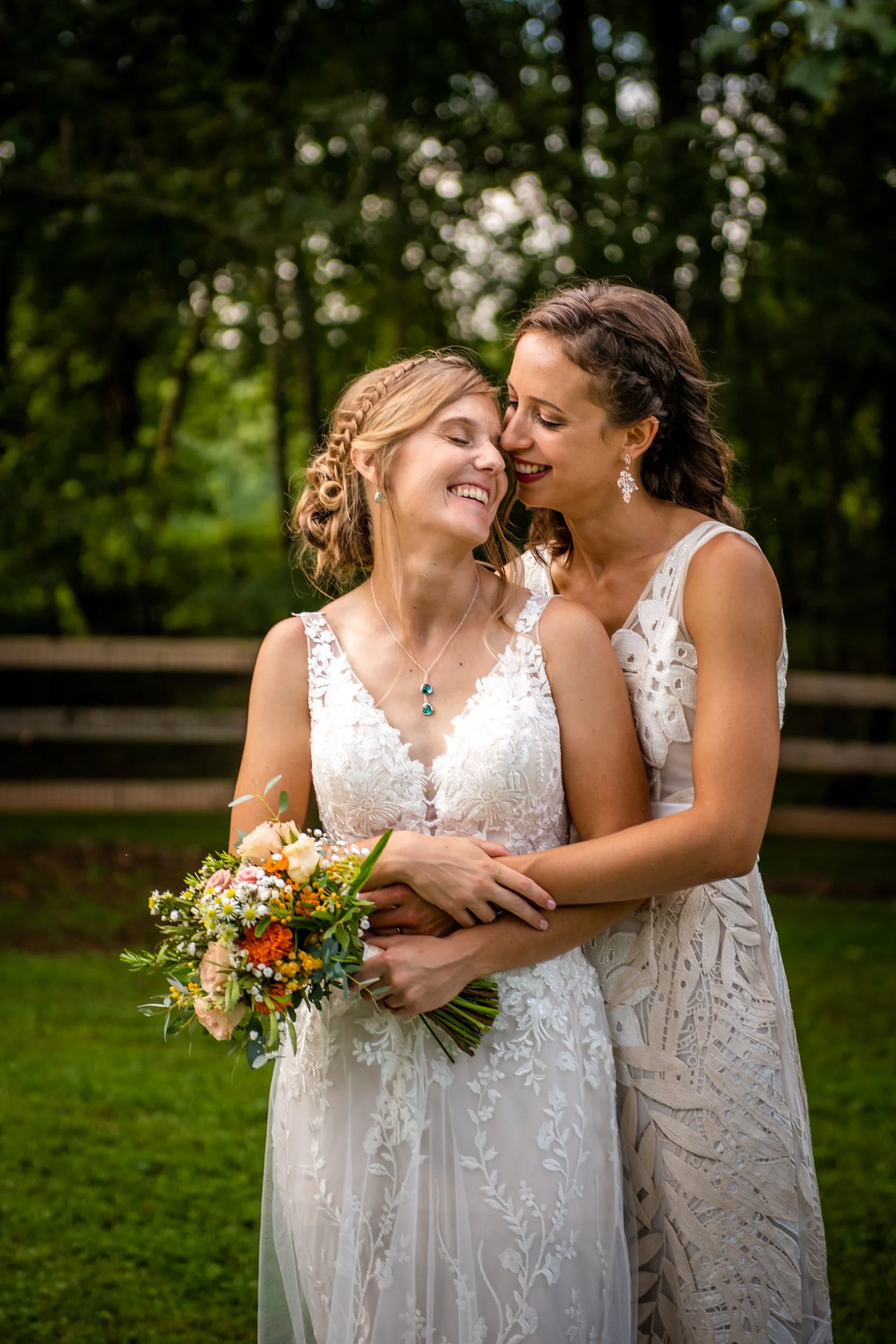 VirginiaBackyardWedding-Hannah&Anna-2908.jpg