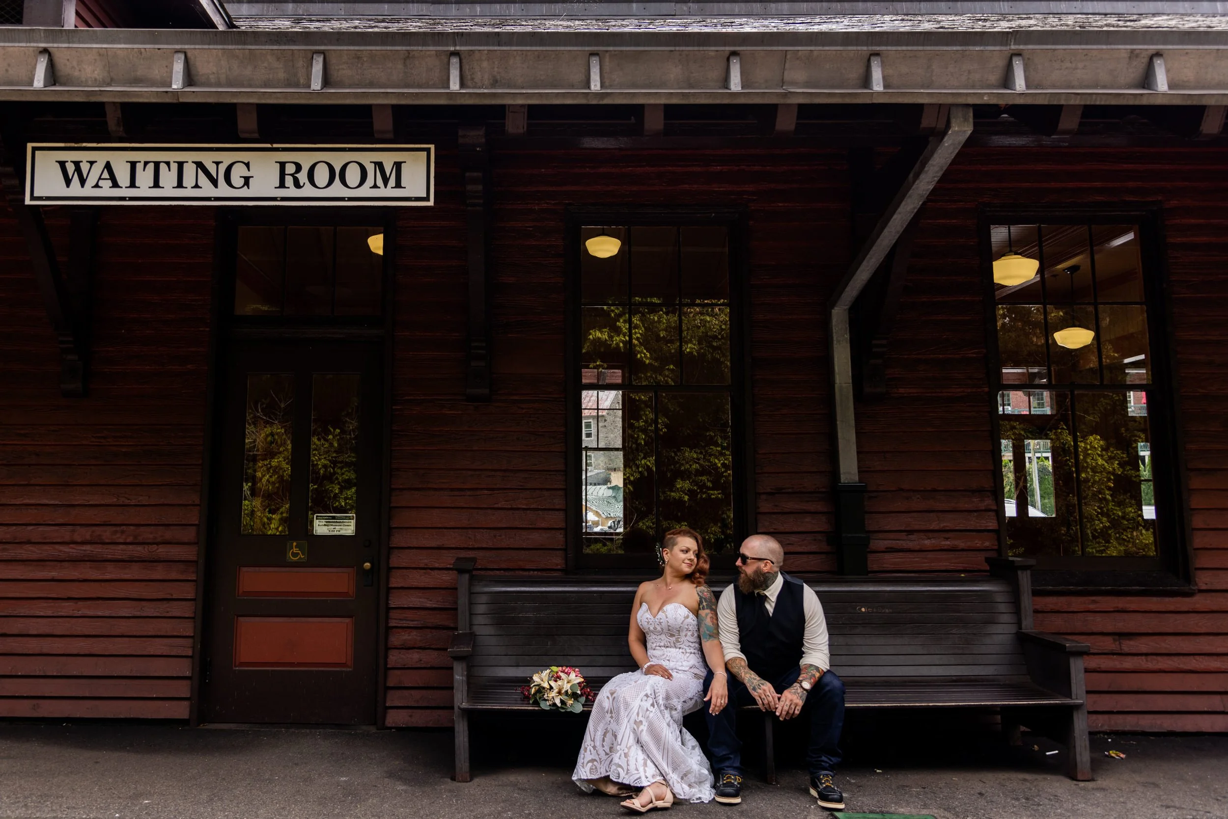 West_Virginia_Wedding_Rachelle&Chris_Love_and_Adventure_Photography-1071.jpg