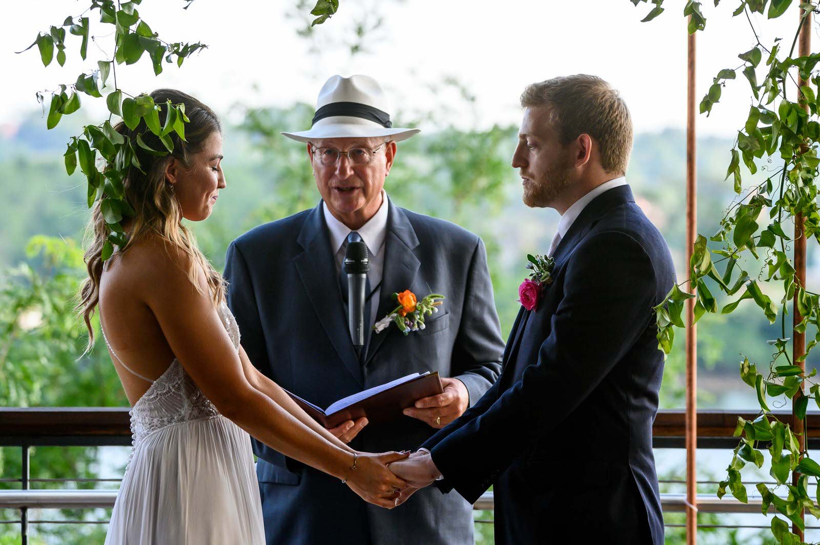 DistrictWineryWedding-Bonnie&Mark-Ceremony-9718.jpg