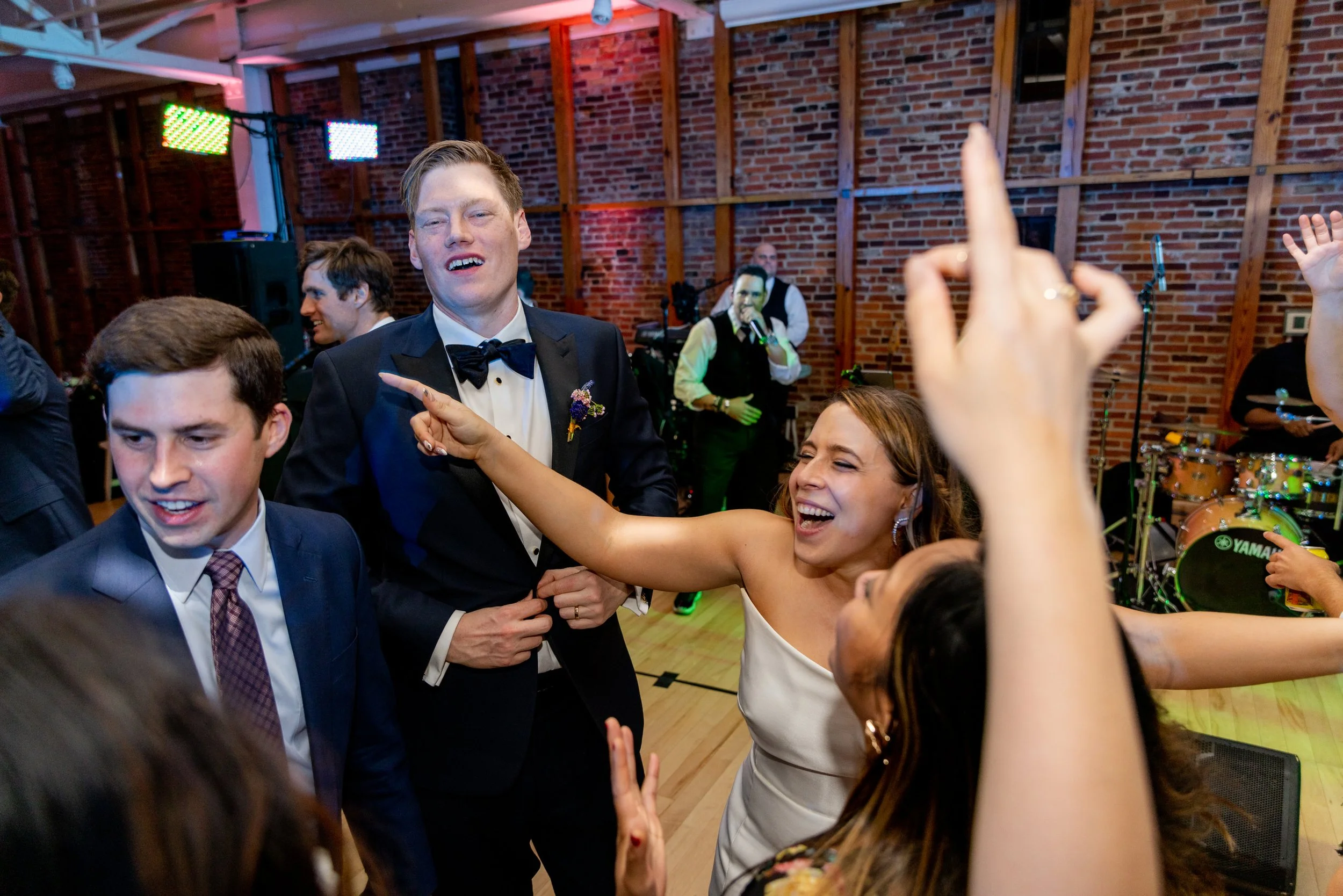 American_Visionary_Museum_Baltimore_Wedding_Allison&Dan_Reception-5559.jpg