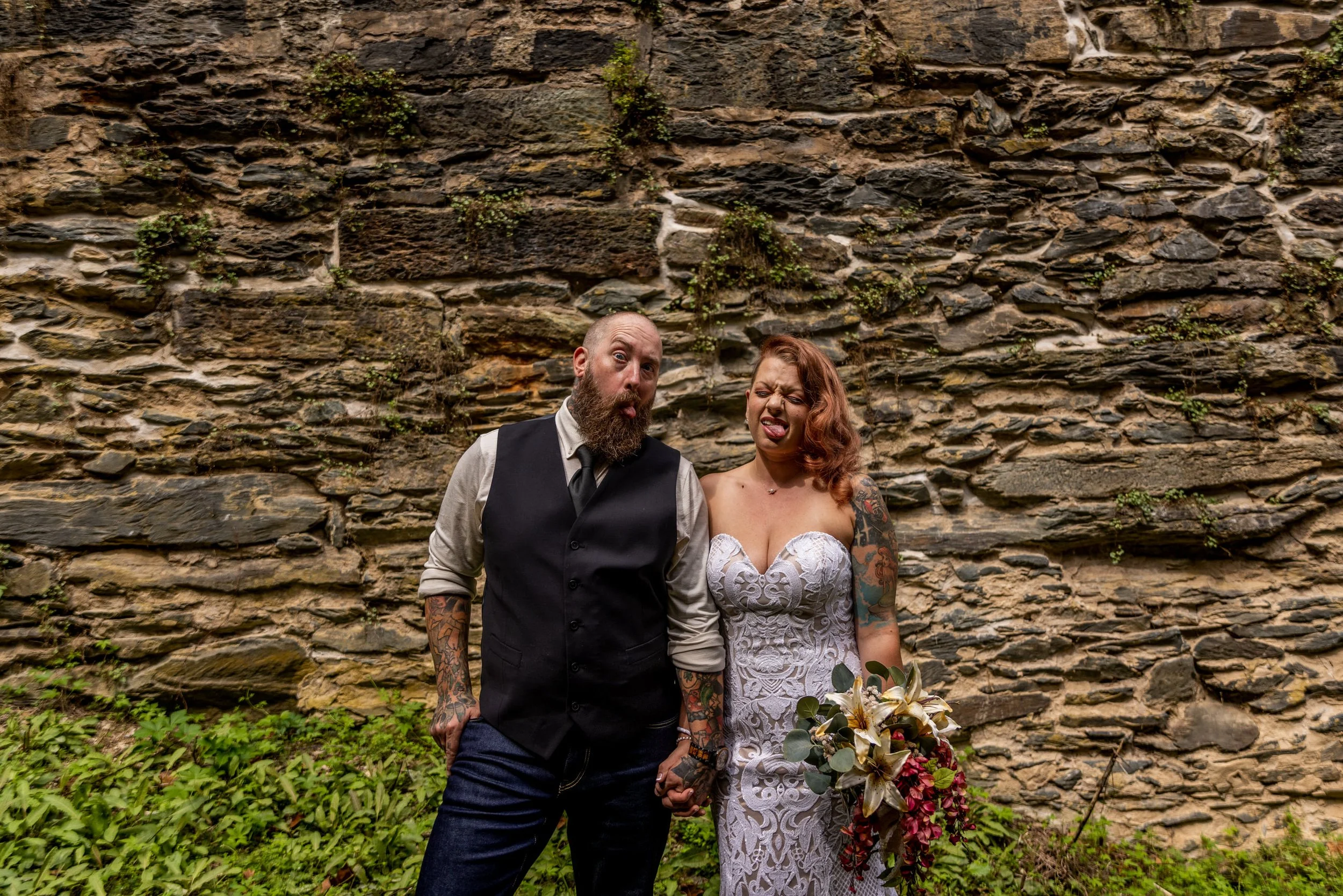 West_Virginia_Wedding_Rachelle&Chris_Love_and_Adventure_Photography-0960.jpg