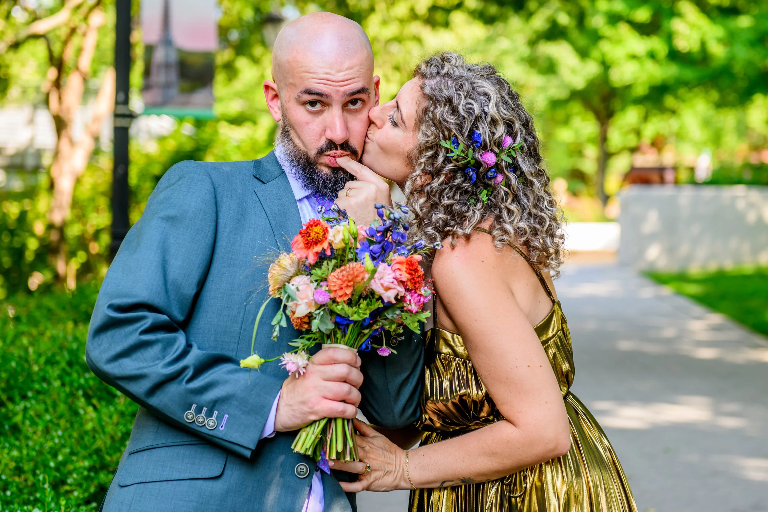 Backyard-Baltimore-Wedding-Portraits-Taryn-and-Evan-8402.jpg