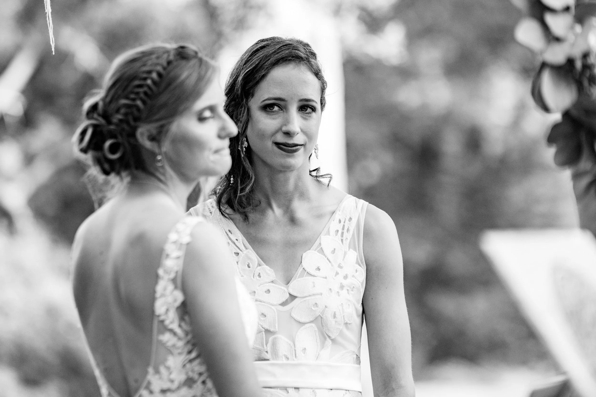 VirginiaBackyardWedding-Ceremony-Hannah&Anna-5116.jpg