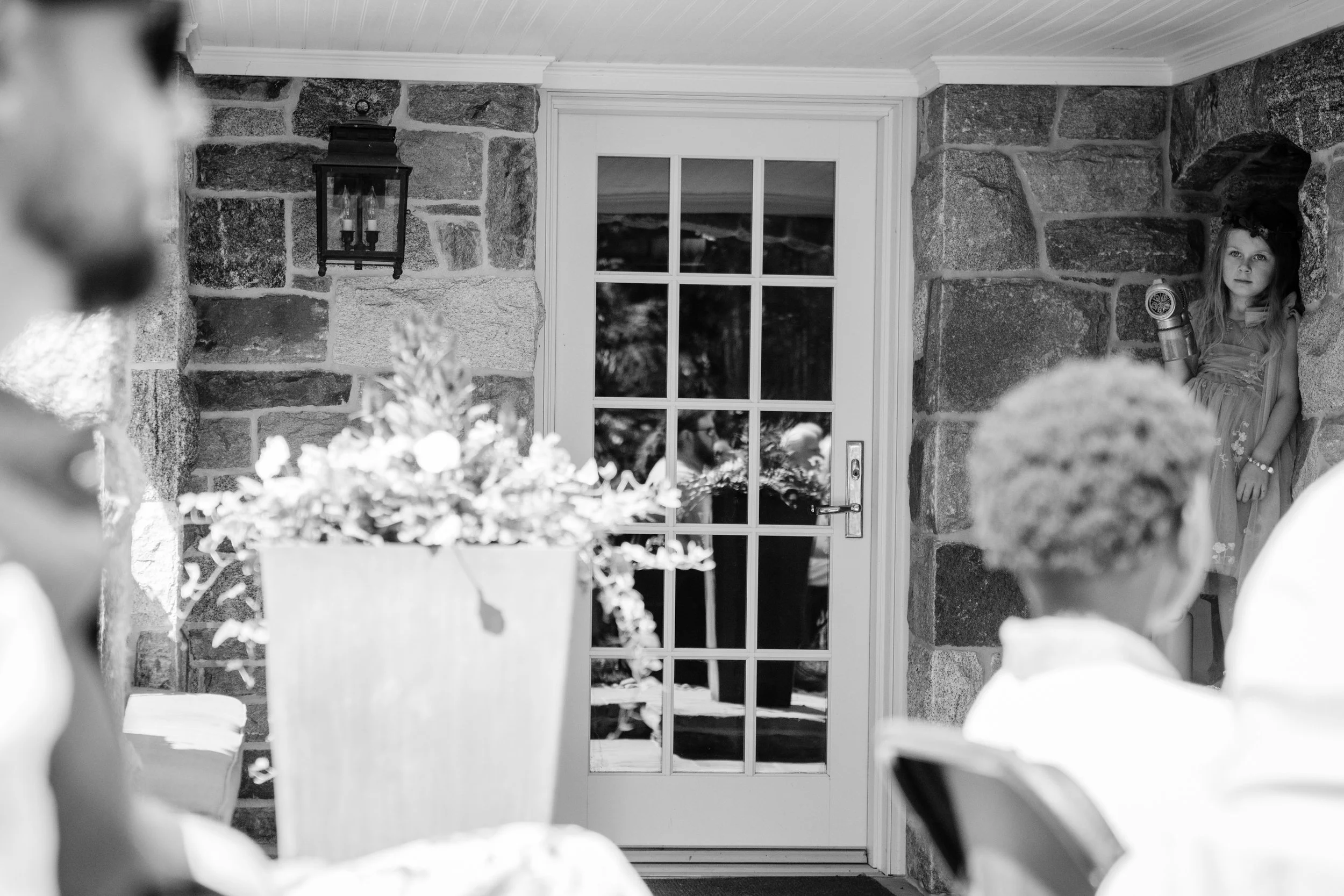 Backyard-Baltimore-Wedding-Portraits-Taryn-and-Evan-Ceremony-6623.jpg