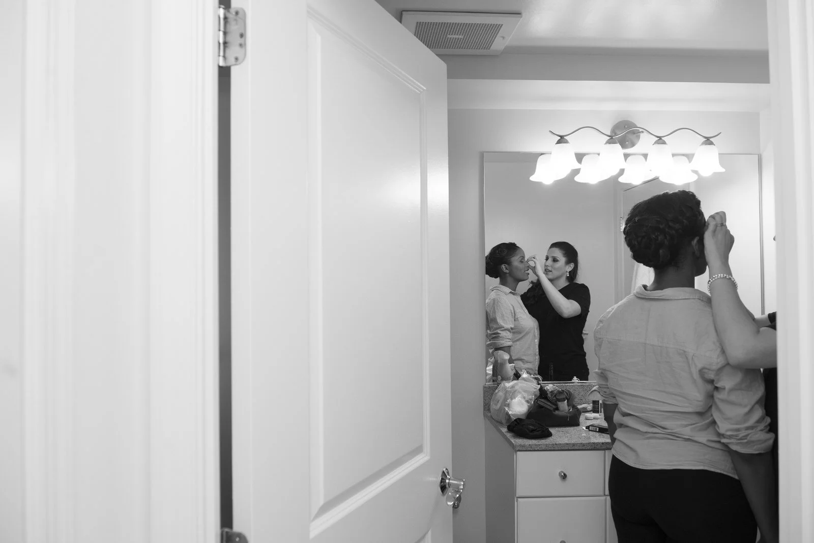 BaltimoreAquariumWedding-L'Oreal&Jeff191.jpg