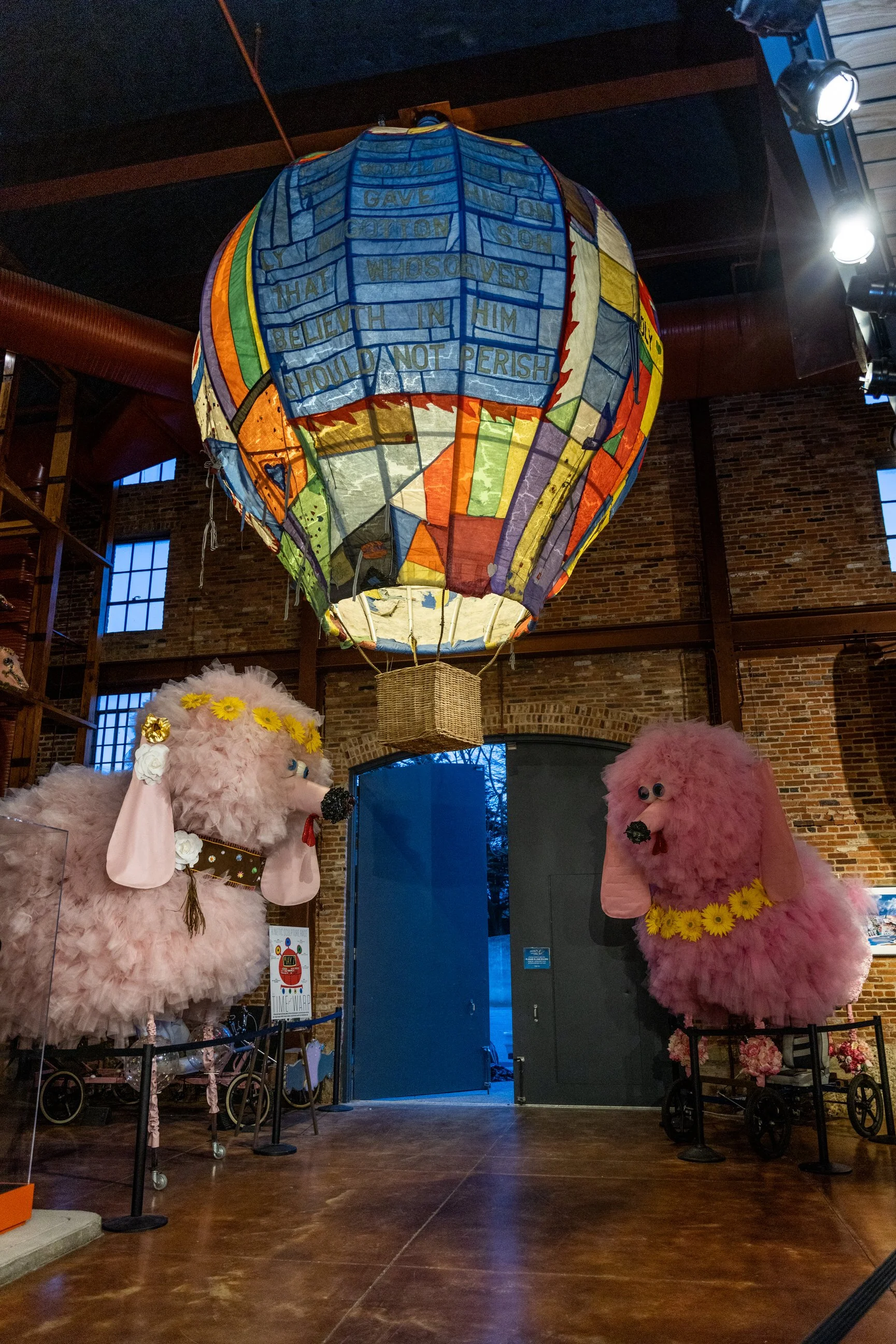 American_Visionary_Museum_Baltimore_Wedding_Allison&Dan_Reception-1401.jpg