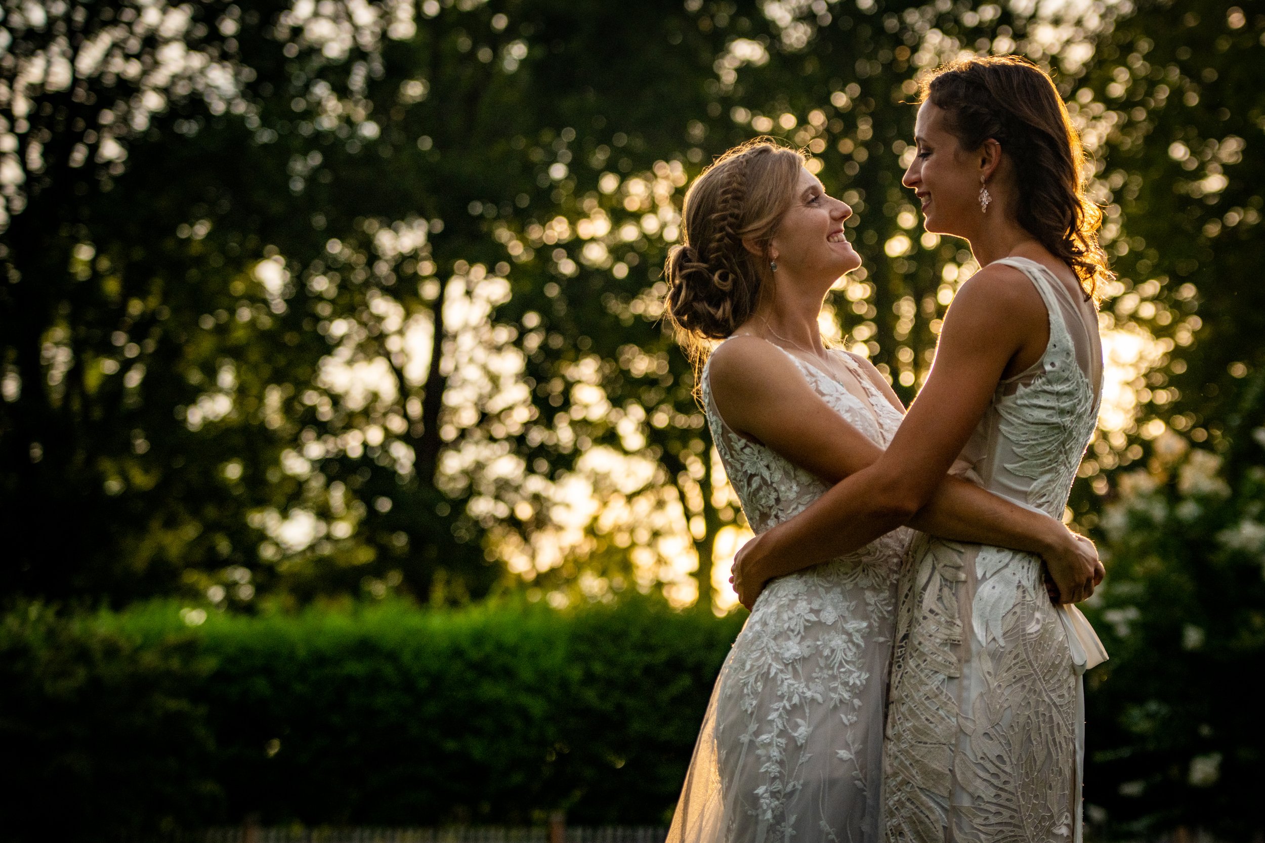 VirginiaBackyardWedding-Hannah&Anna-5614.jpg