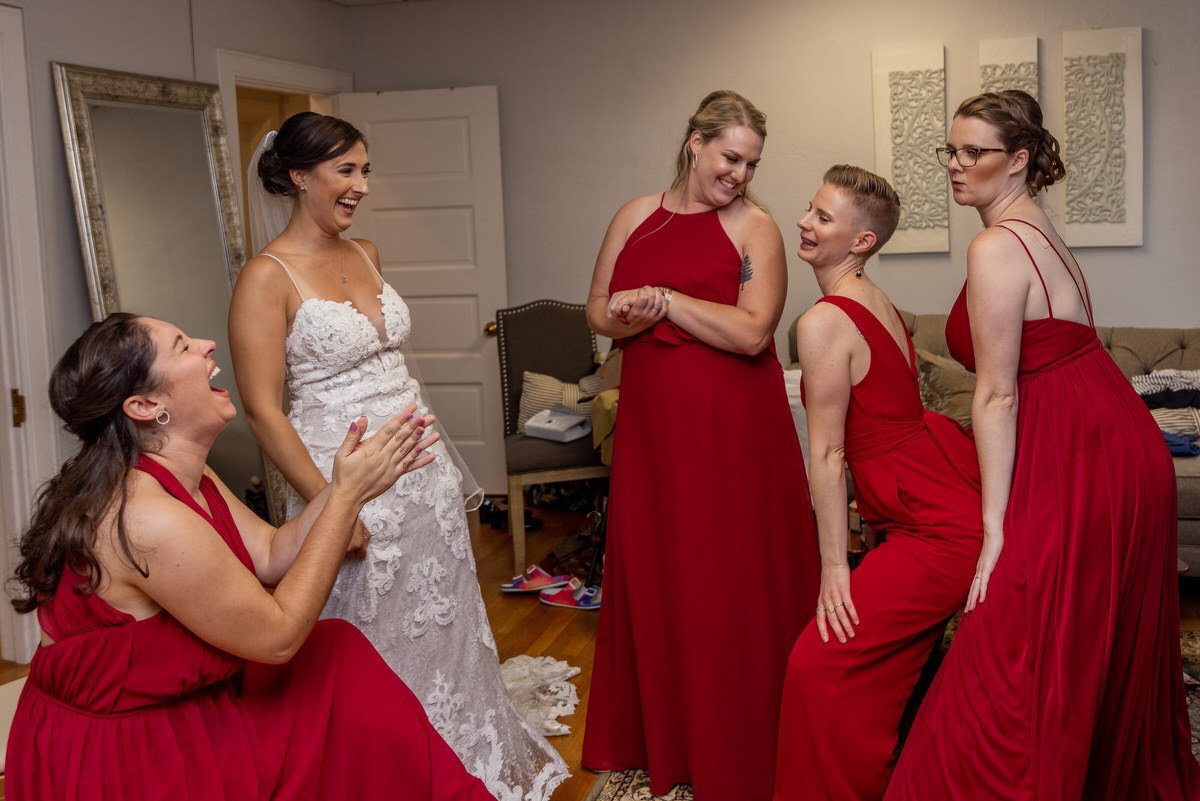 Overhills_Mansion_Wedding_Jori&Aaron_GettingReady-3357.jpg