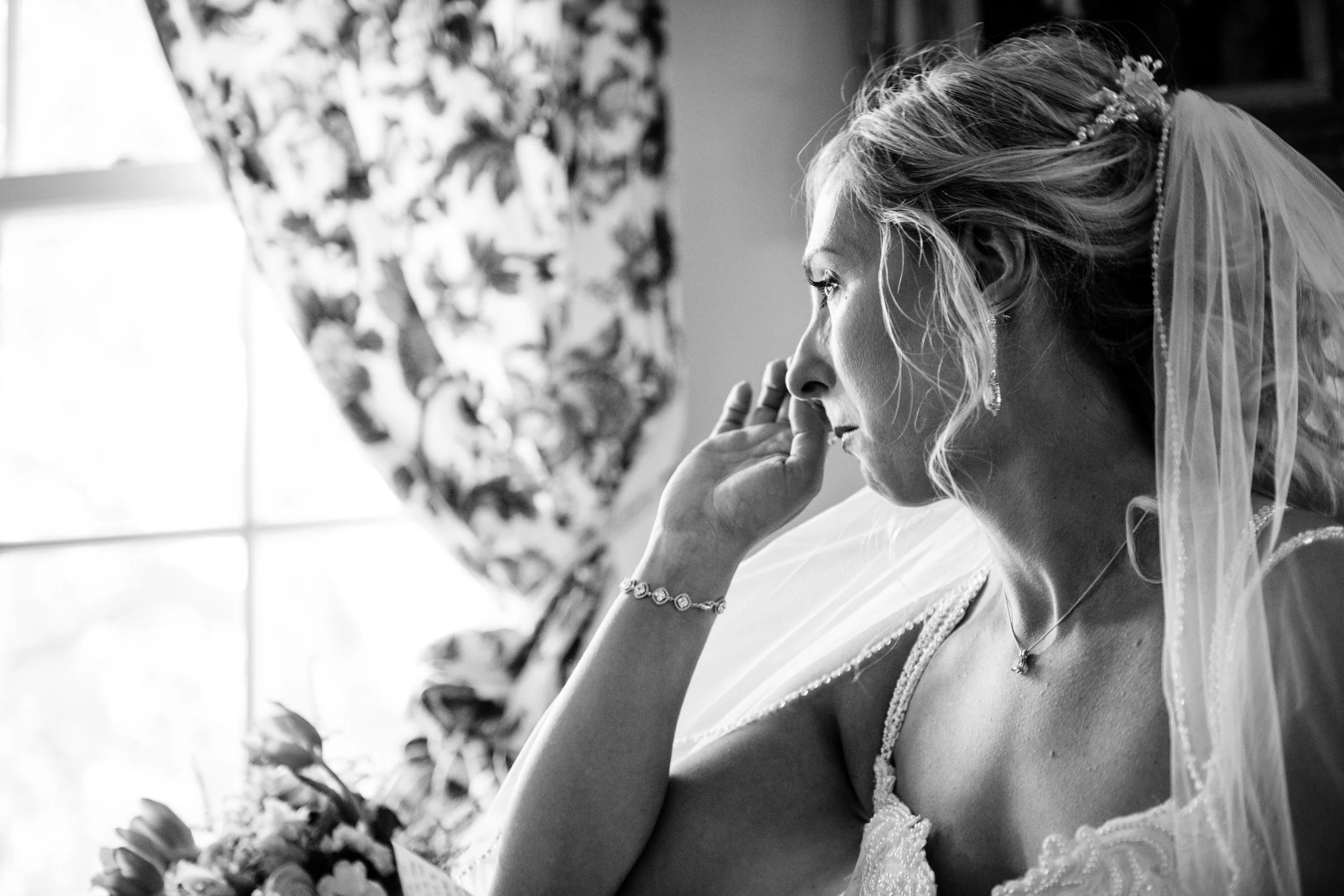 KentManorInnWedding-Marissa&Raed-GettingReady-1517.jpg