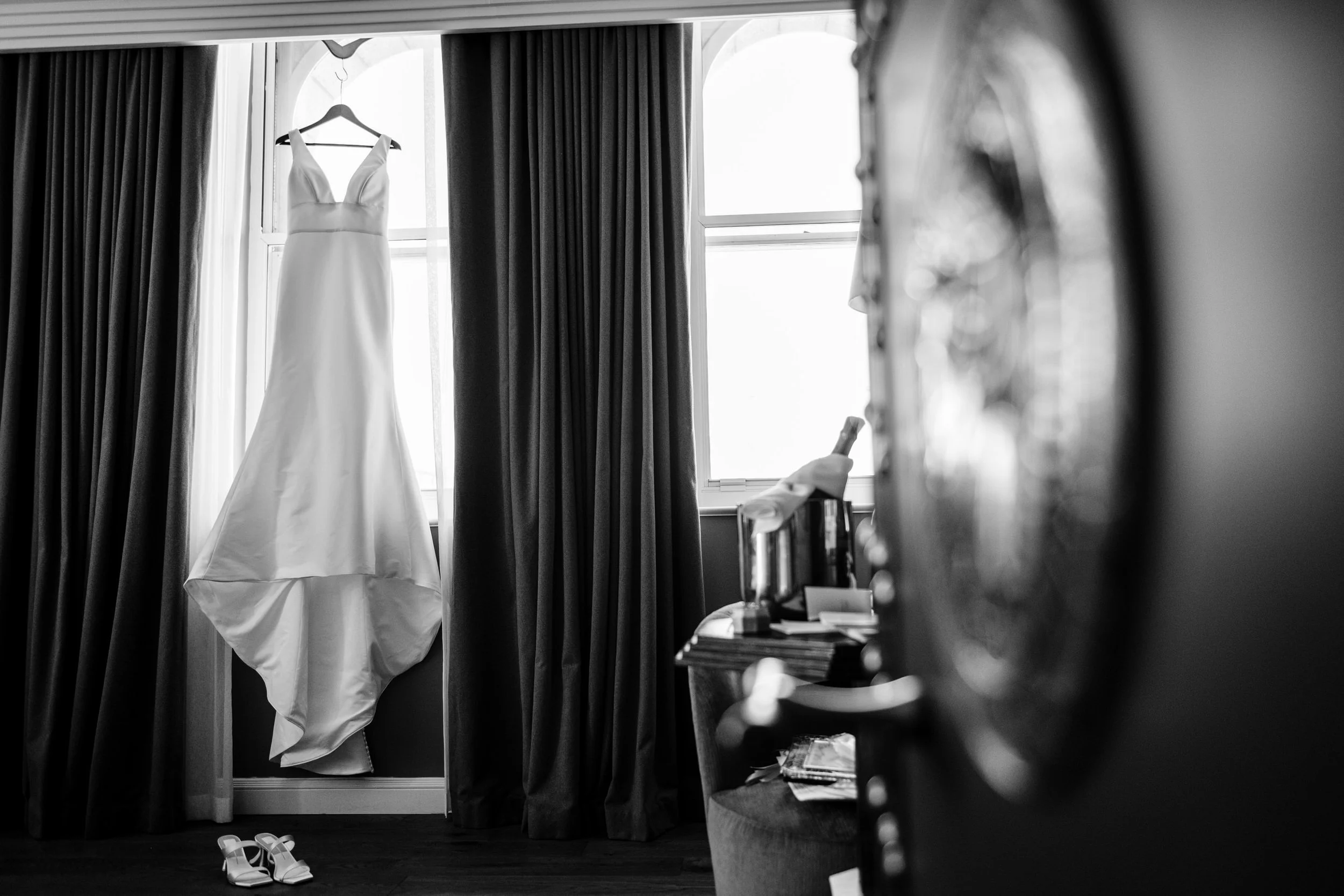 Riggs-Hotel-Washington-DC-Elopement-Meredith& Ben-Getting-Ready-4238.jpg