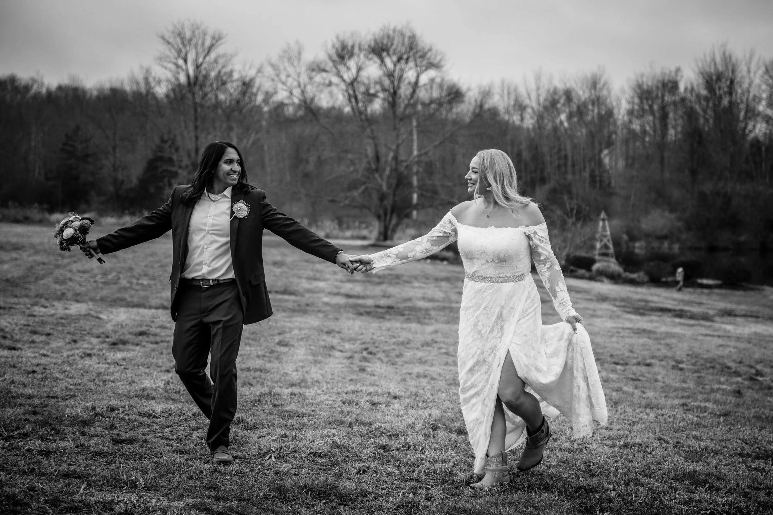 Backyard_New_York_Elopement_Jess&Chris-8142.jpg