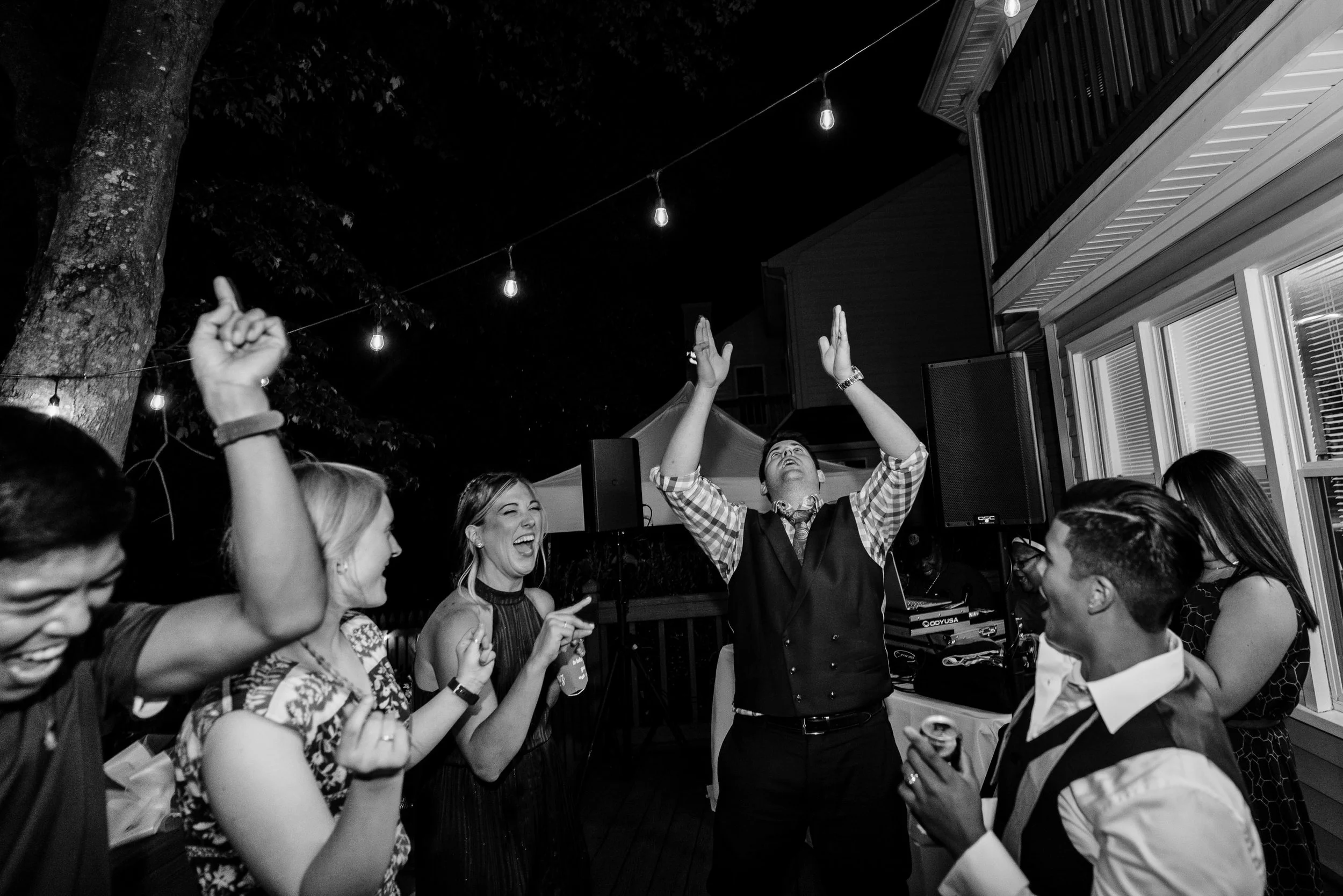 Virginia_Beach_Wedding_Liz&Mel_Backyard_Reception-9673.jpg