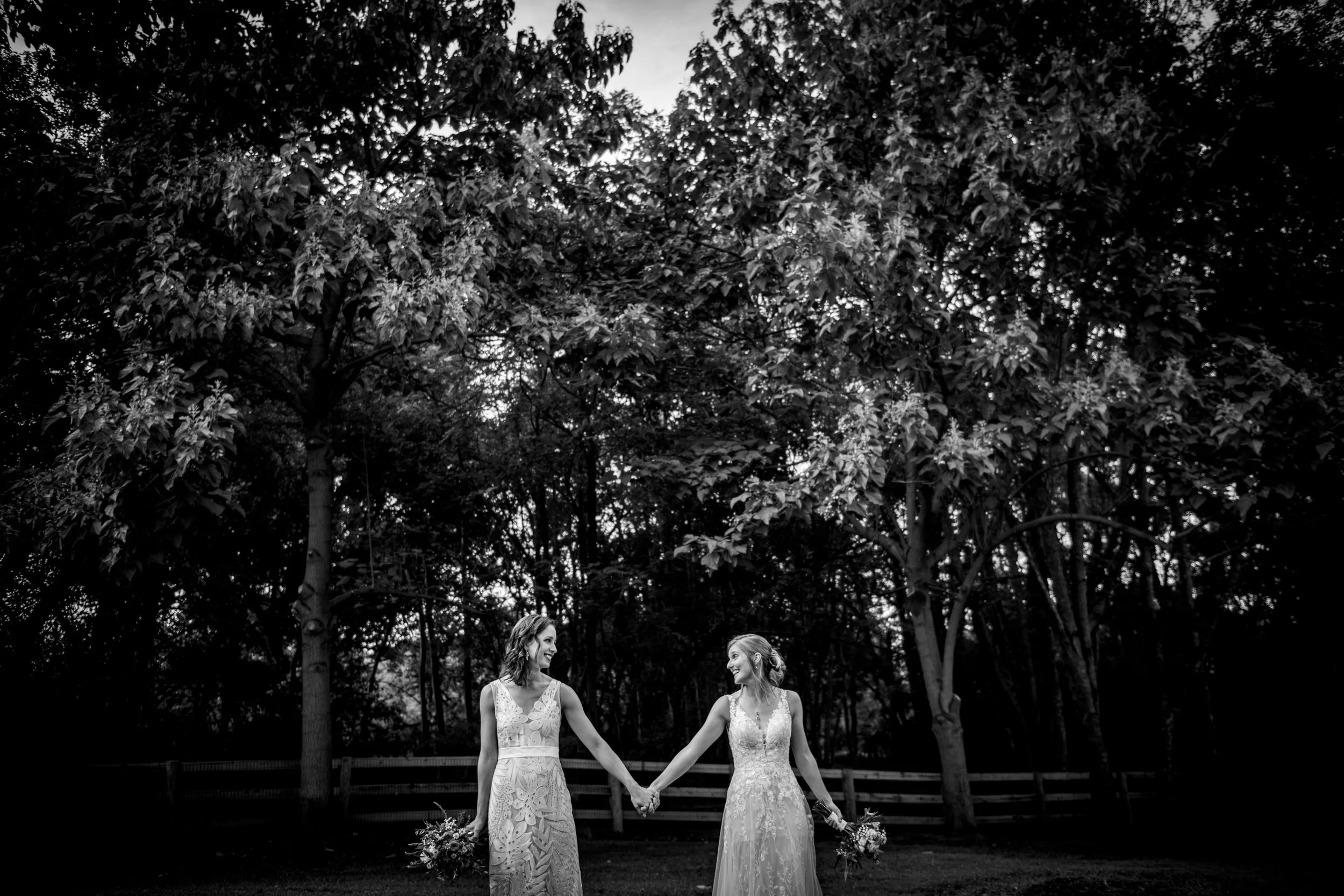 VirginiaBackyardWedding-Hannah&Anna-2834.jpg