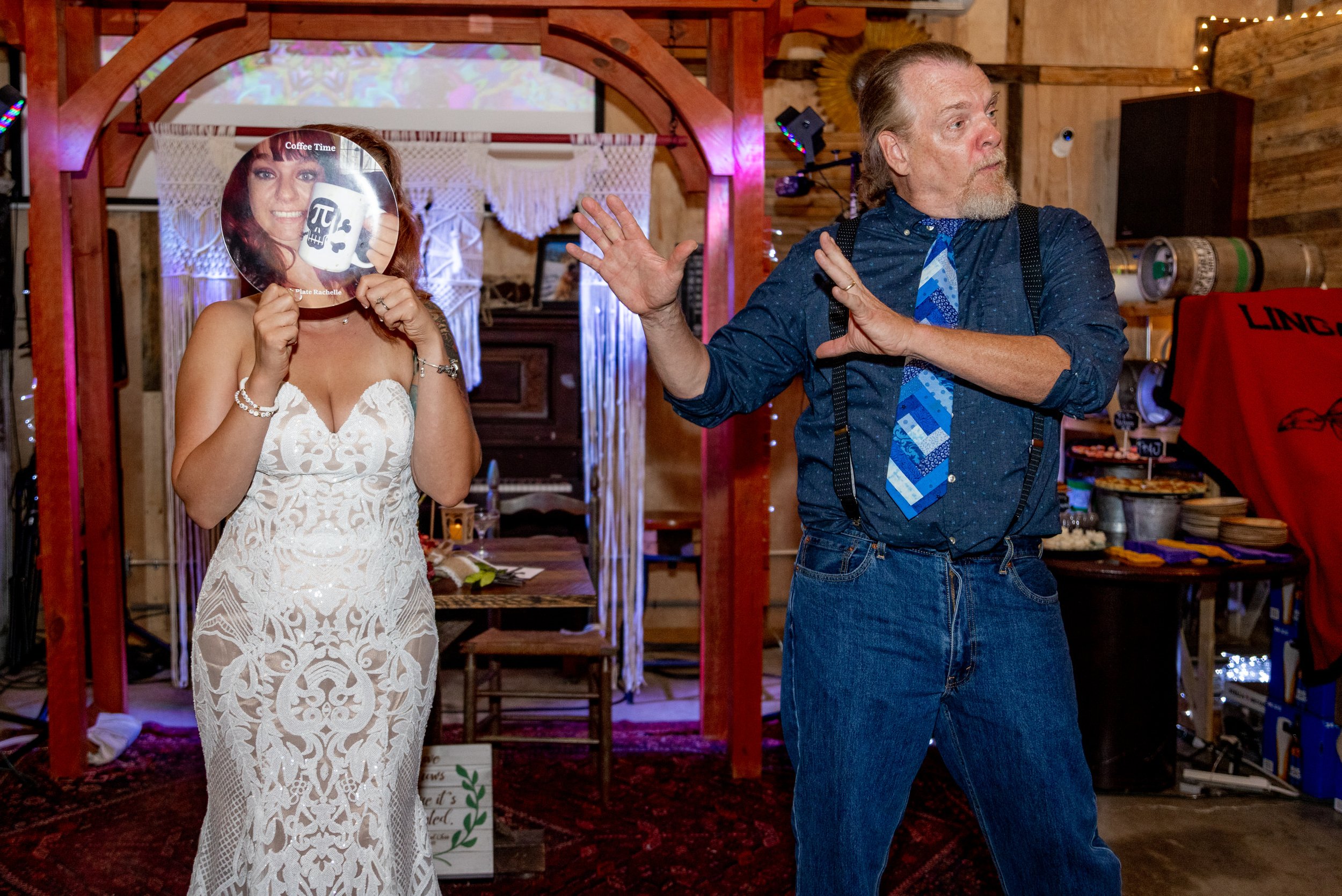 West_Virginia_Wedding_Rachelle&Chris_Love_and_Adventure_Photography_Reception-5224.jpg