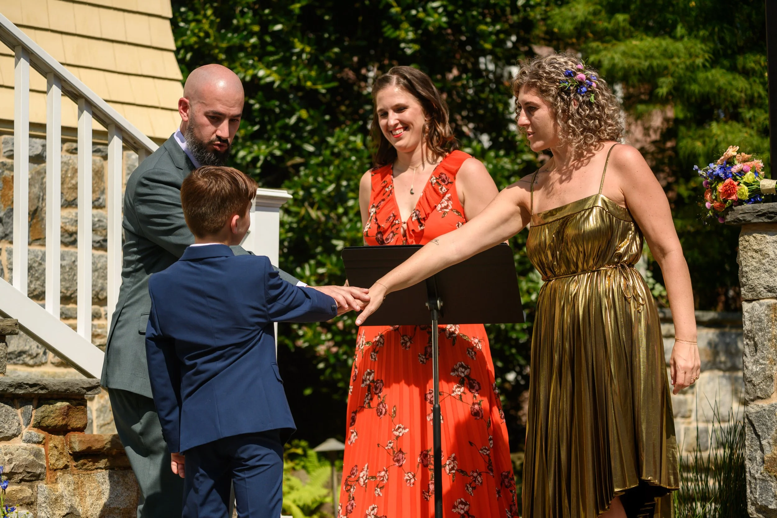 Backyard-Baltimore-Wedding-Portraits-Taryn-and-Evan-Ceremony-7812.jpg