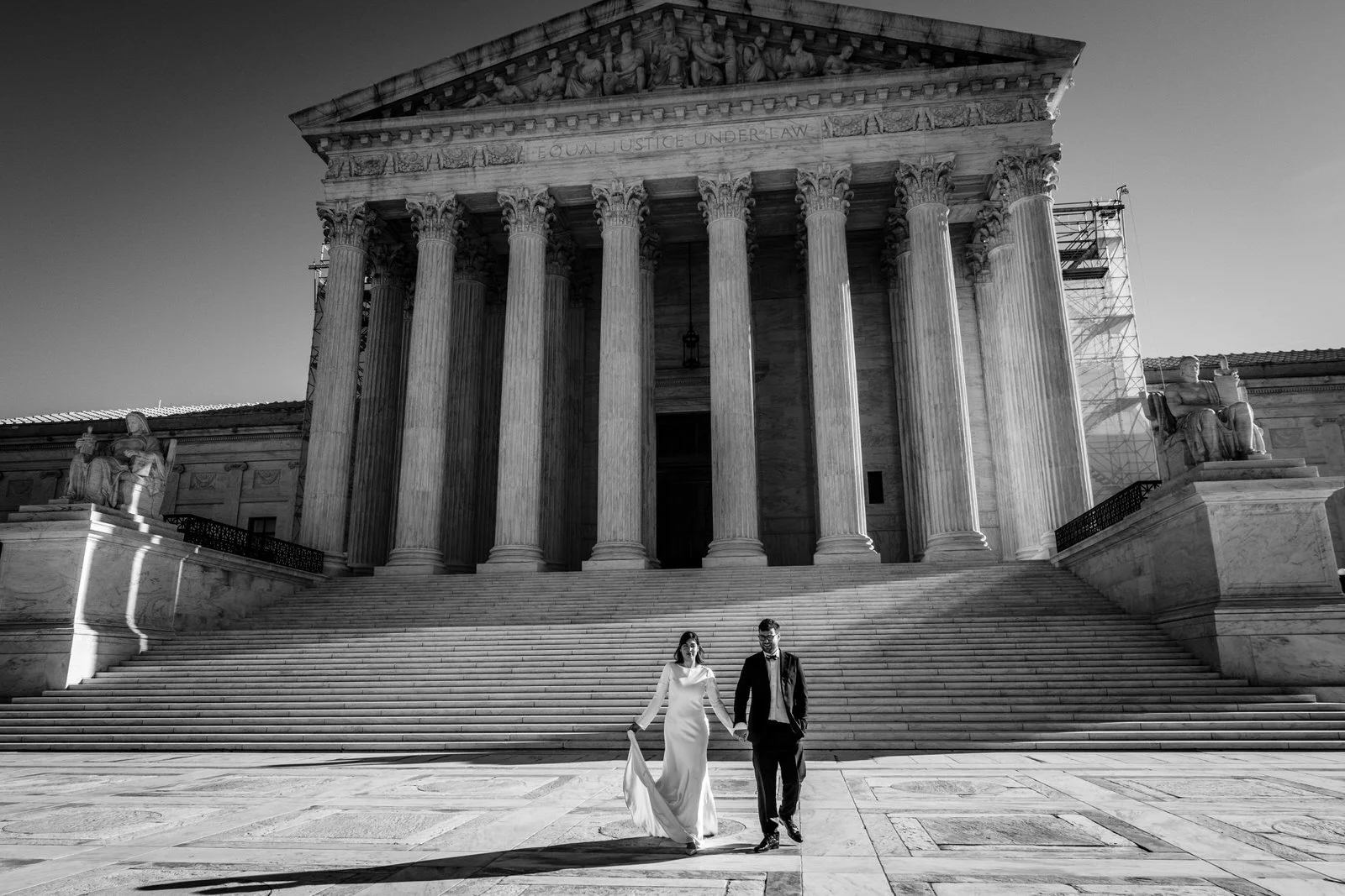 DC_Lincoln_Memorial_Elopement_P&P_Supreme_Court_Elopement-8579.jpg