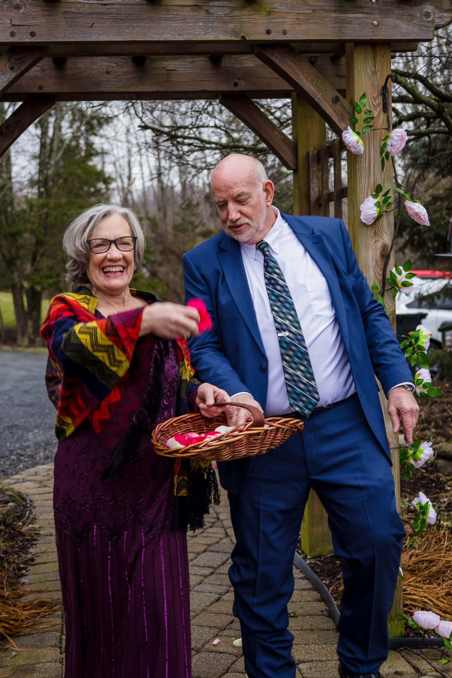 Backyard_New_York_Elopement_Jess&Chris_Ceremony-6758.jpg