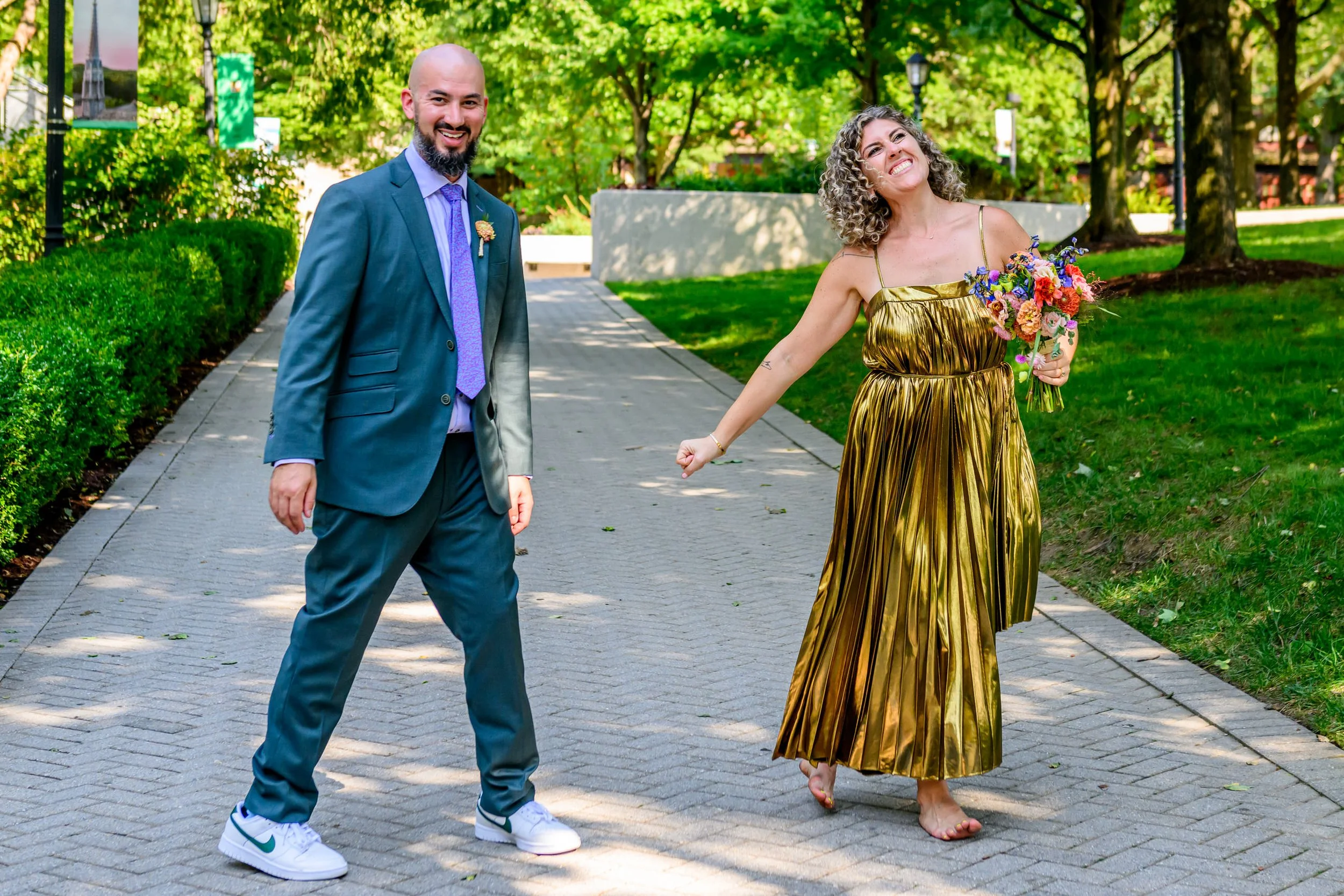 Backyard-Baltimore-Wedding-Portraits-Taryn-and-Evan-8463.jpg