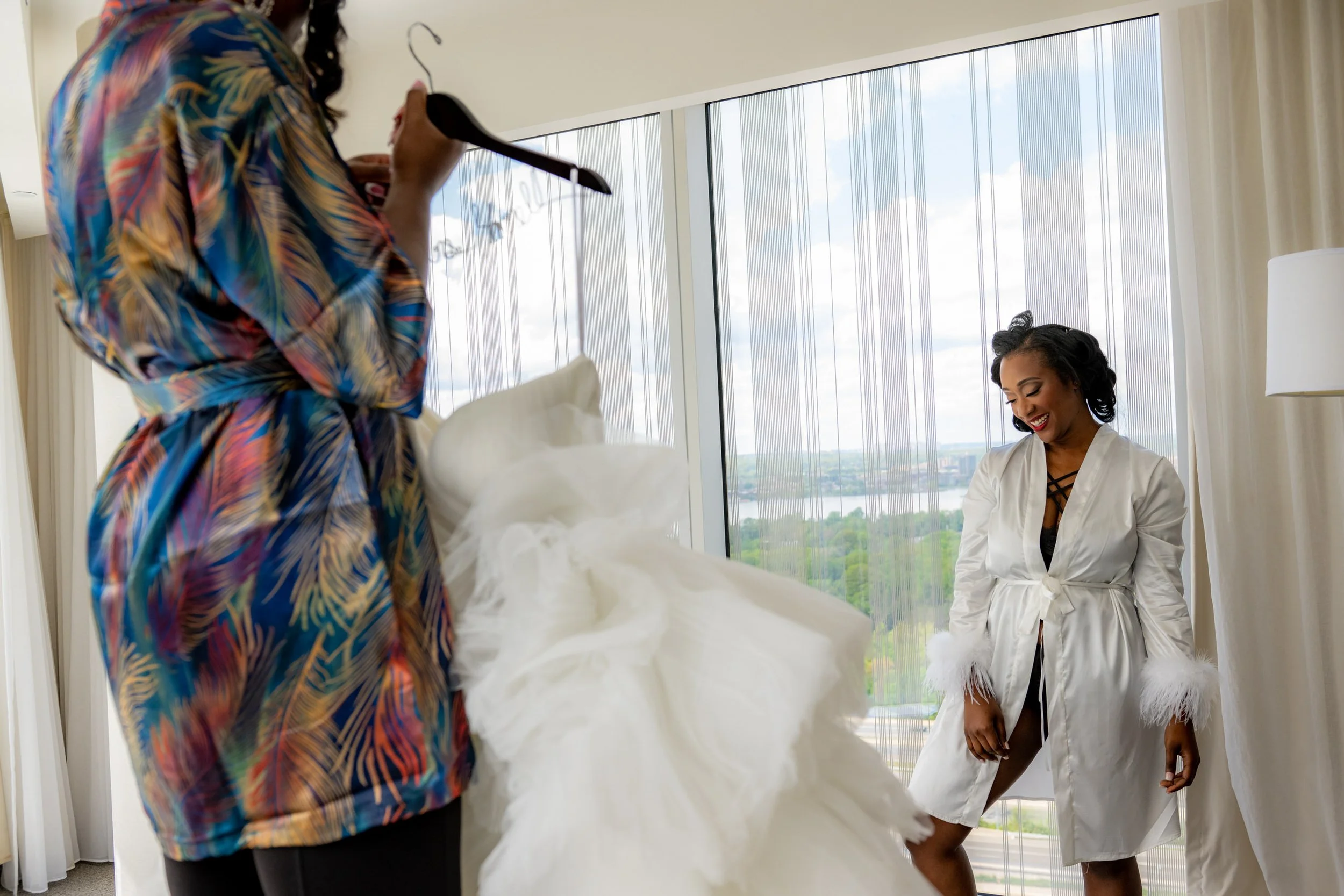 National_Harbor_Maryland_Wedding_Jess&Rodney_Getting_Ready-3145.jpg