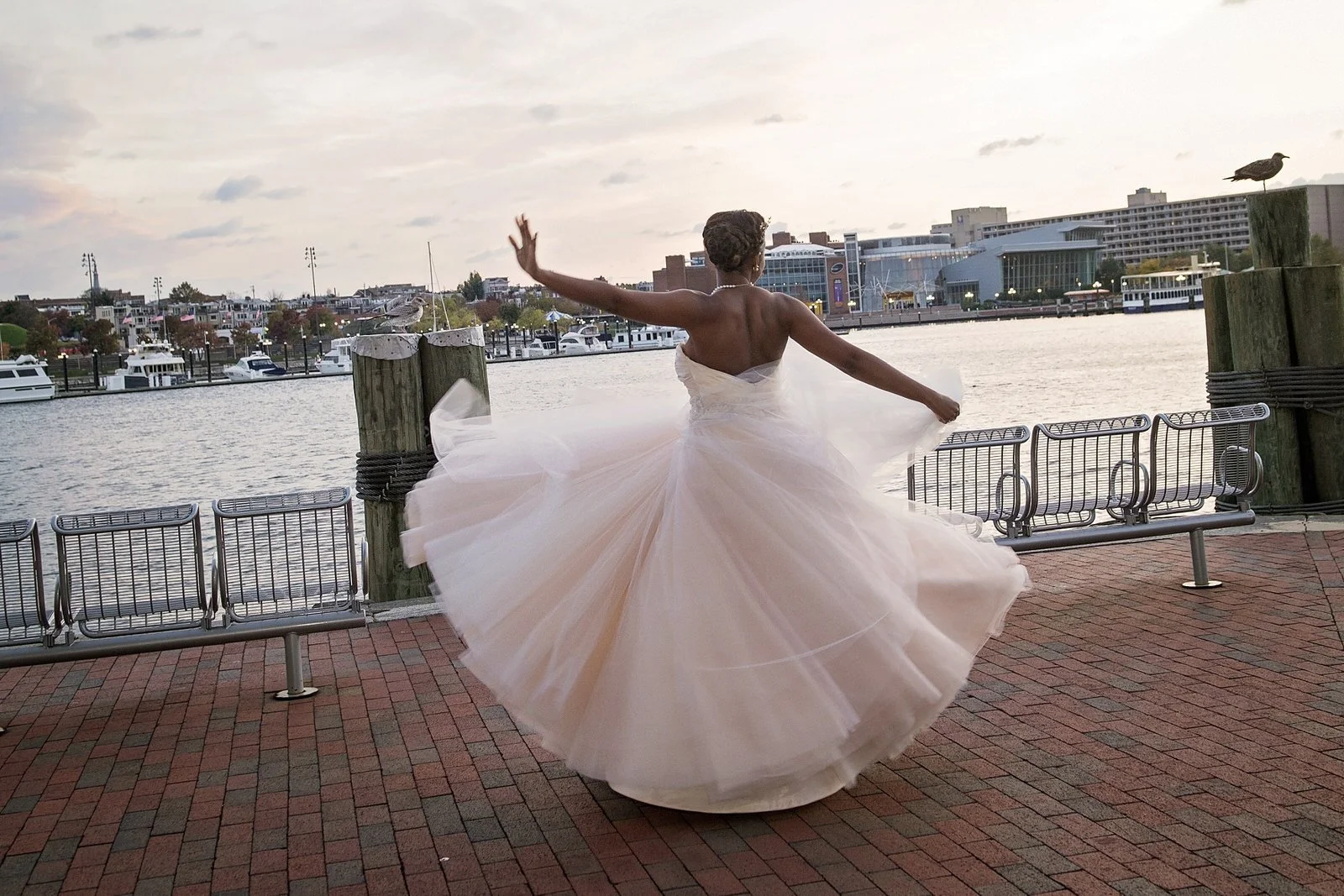 BaltimoreAquariumWedding-L'Oreal&Jeff674.jpg