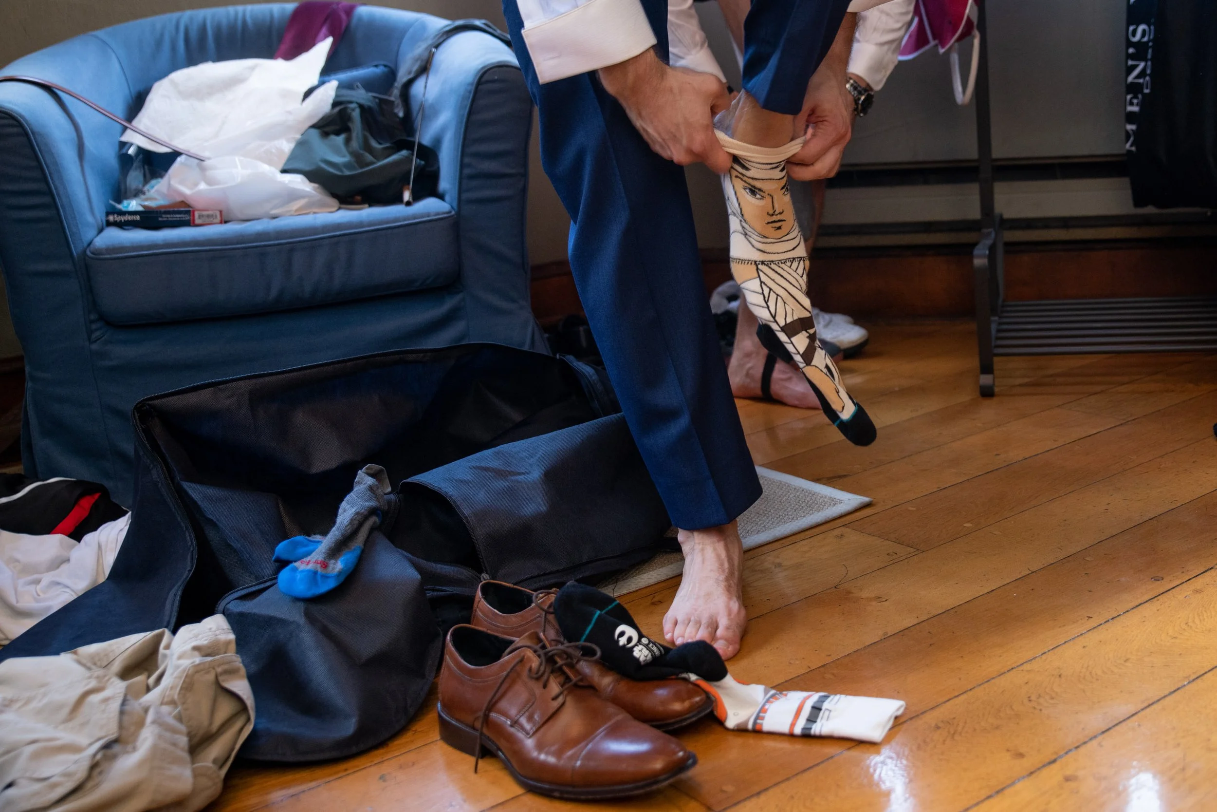 CloistersCastleWedding-Gabi&Phil-GettingReady-10.jpg