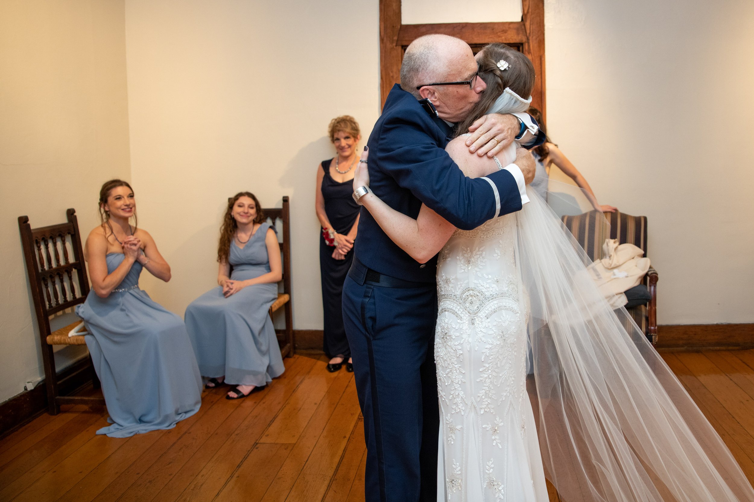 CloistersCastleWedding-Gabi&Phil-GettingReady-29.jpg